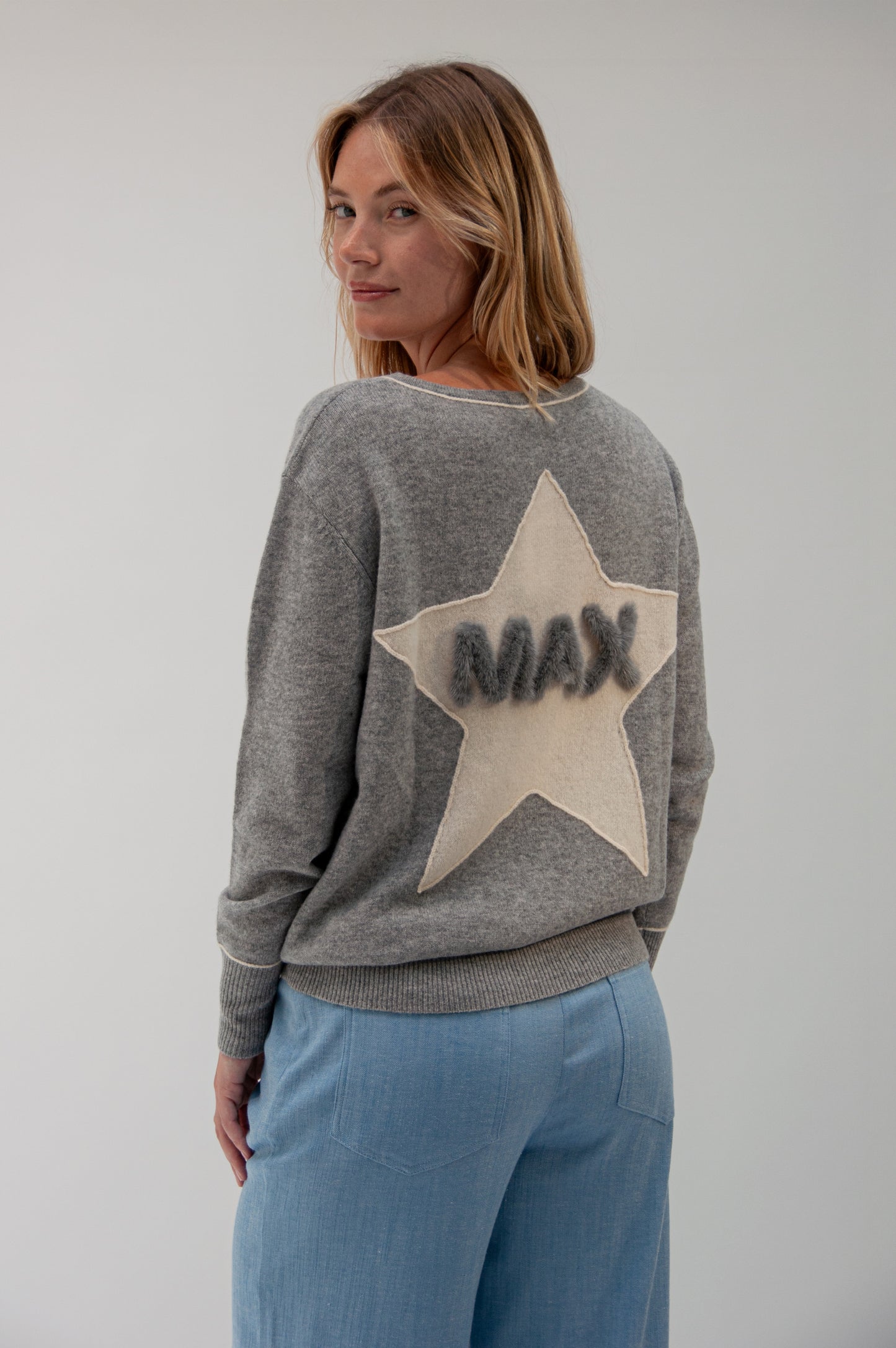 PAO sweater