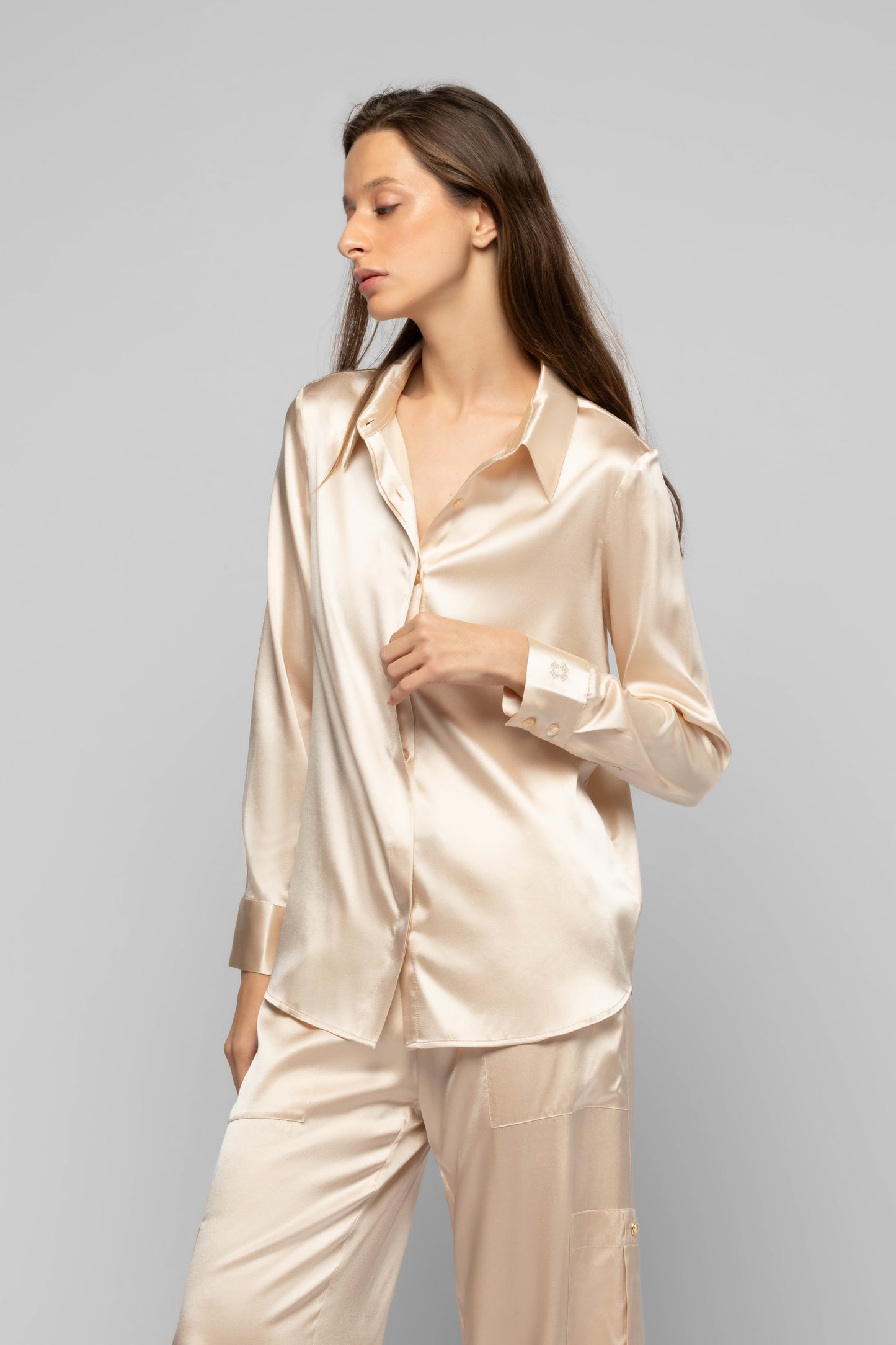 Chemise Levy beige en soie mode femme luxe