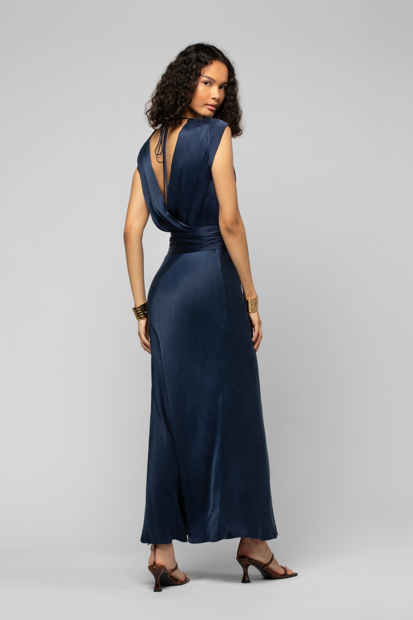 Robe Rania bleu marine en viscose mode femme luxe