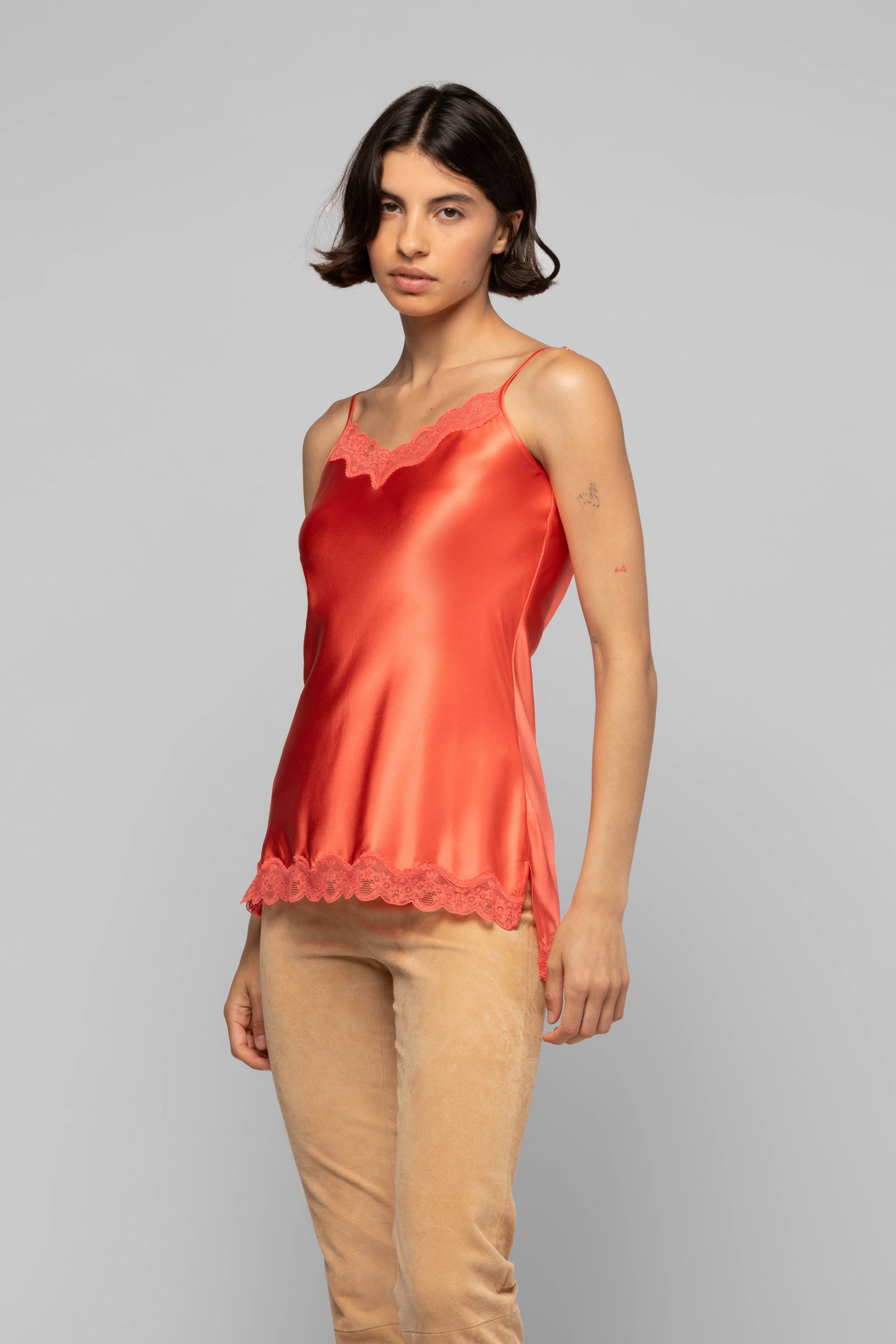 Top Tathenais corail en soie mode femme luxe
