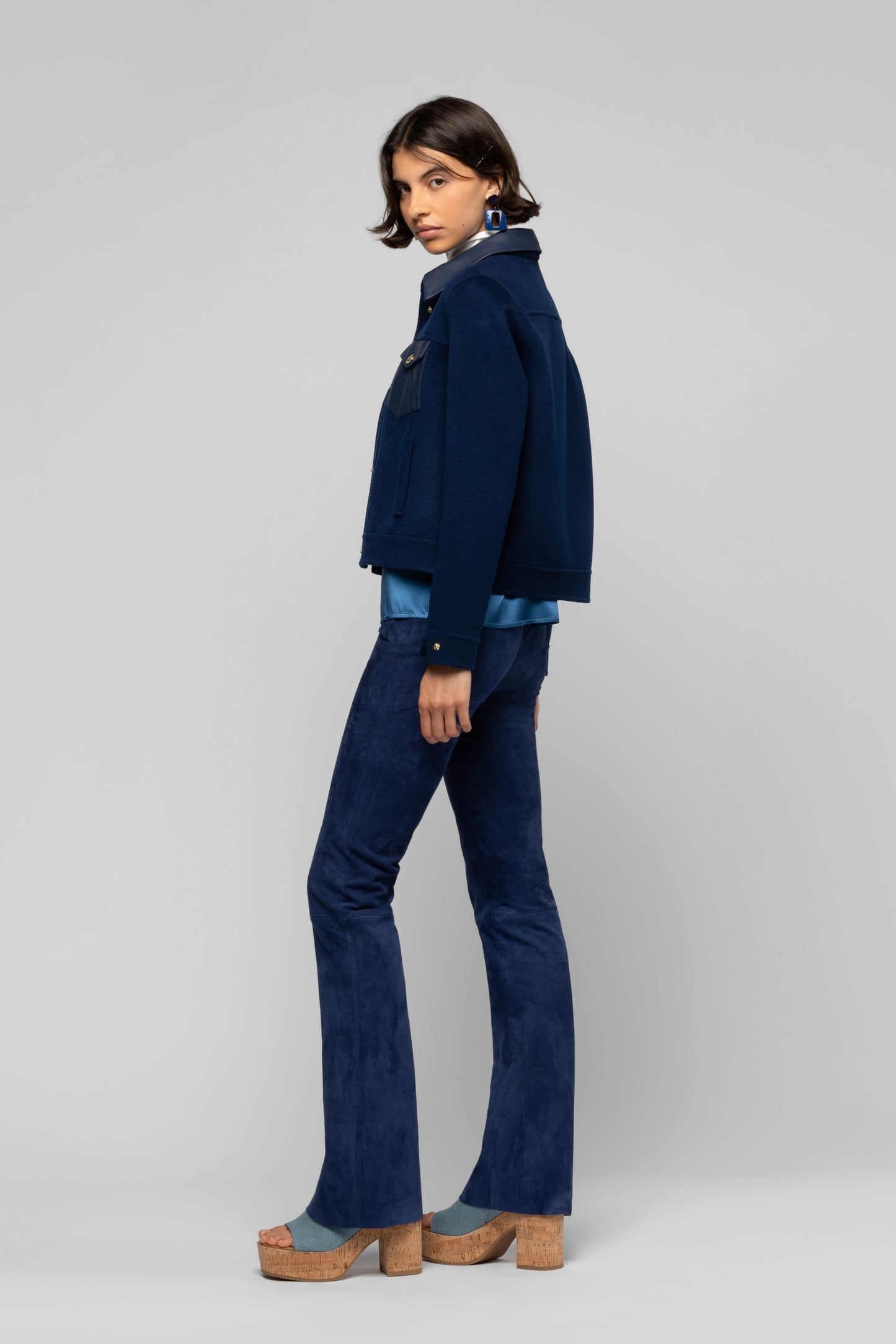 Veste Vamani bleu marine en laine et cuir mode femme luxe