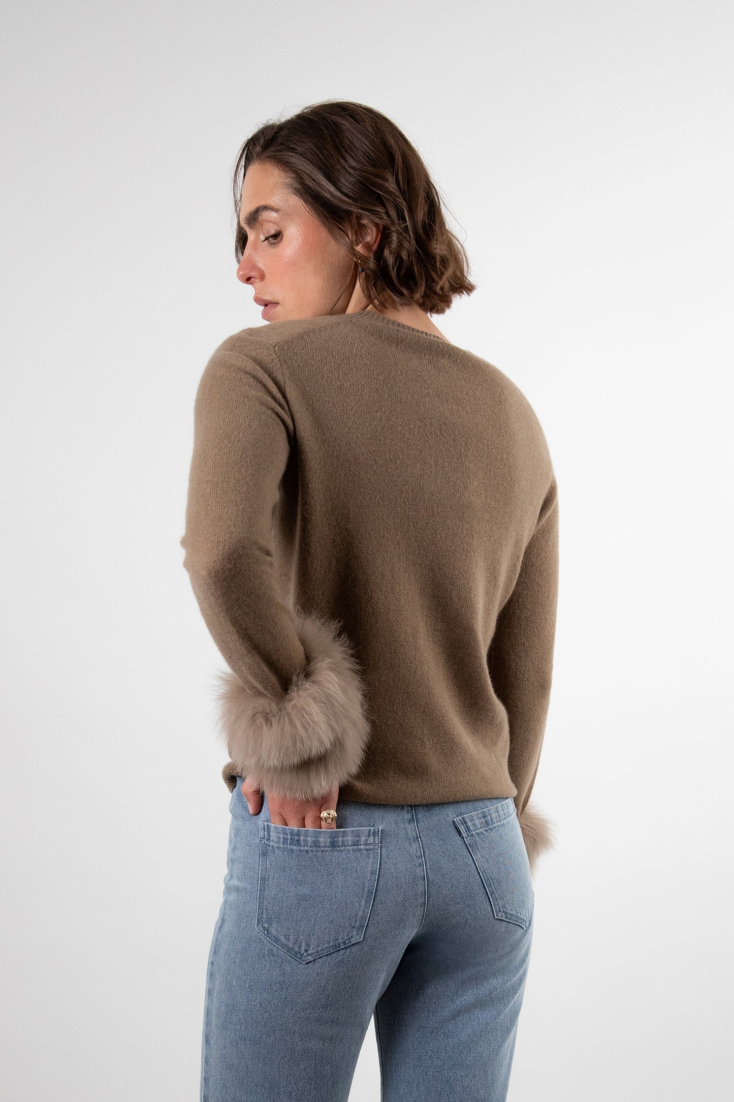 STELLA sweater