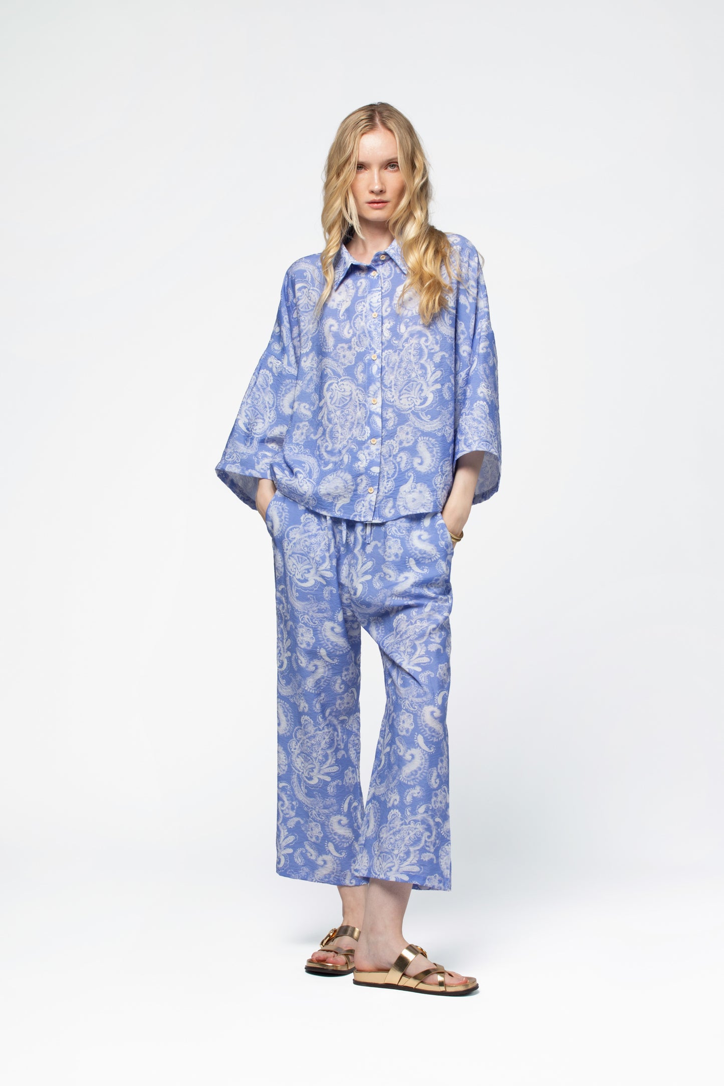 Blouse imprimé bleu bandana femme MAX&MOI style élégant et moderne