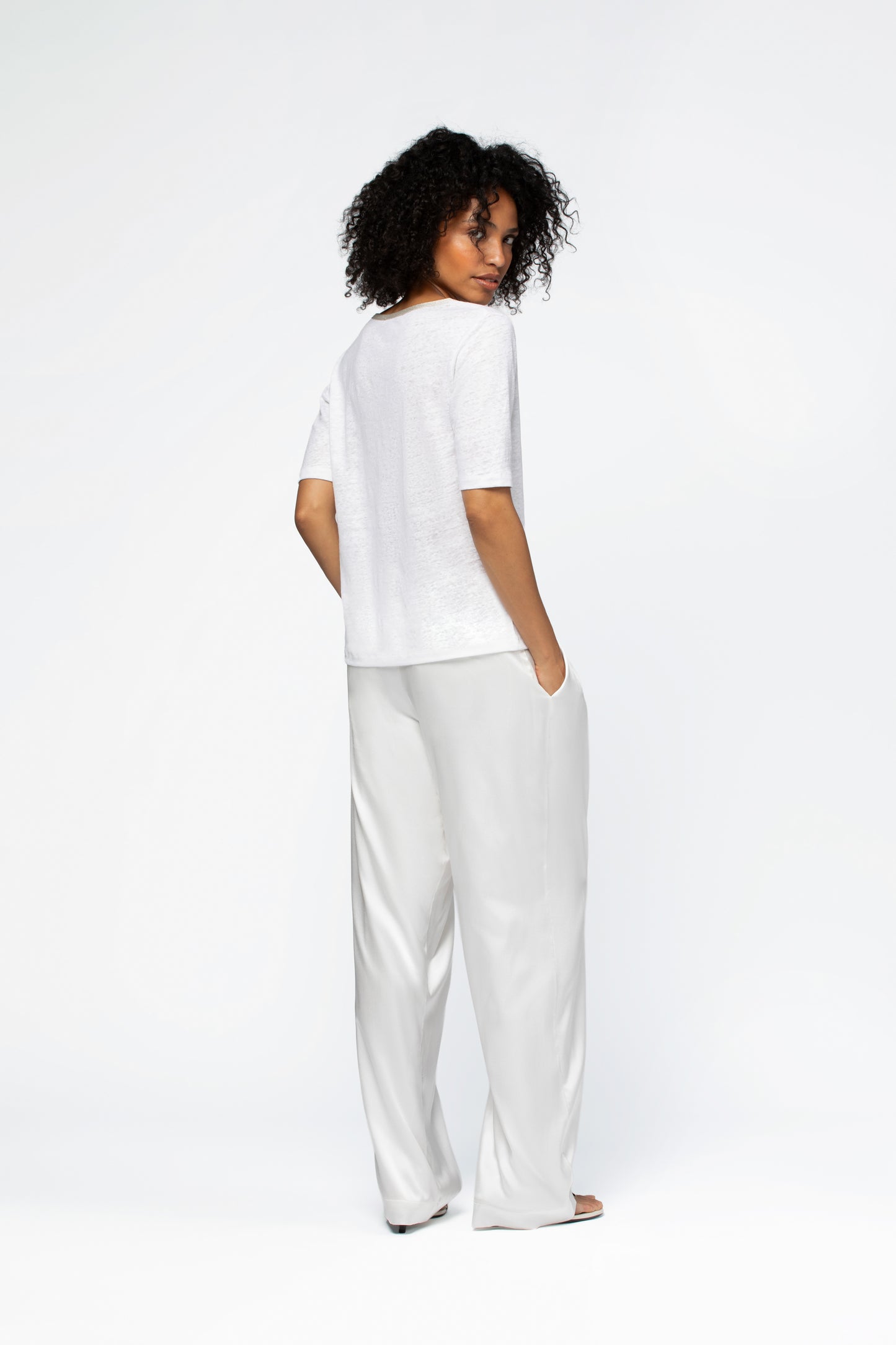 T-shirt lin manches courtes luxe femme MAX&MOI silhouette contemporaine blanc