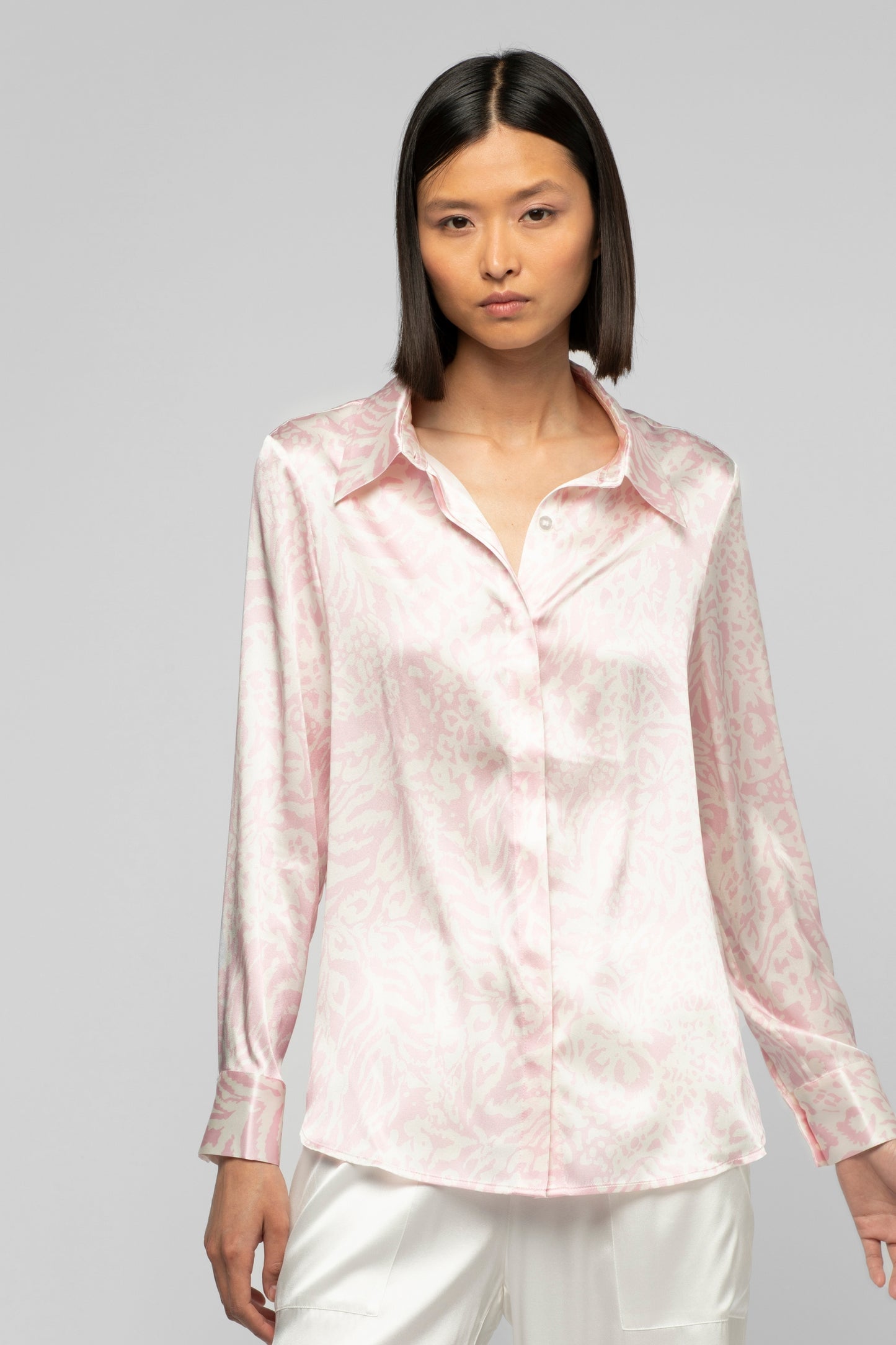 Chemise Levy léopard rose en soie mode femme luxe