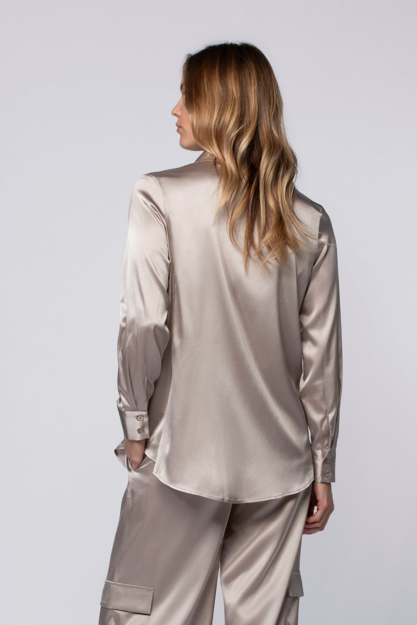 Chemise LEVY taupe en soie haut de gamme MAX&MOI