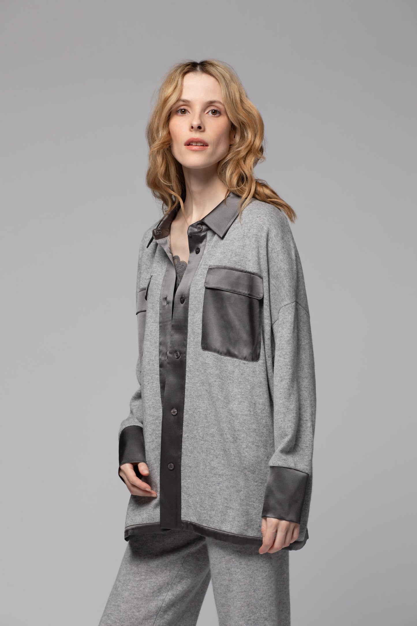 LONIE shirt