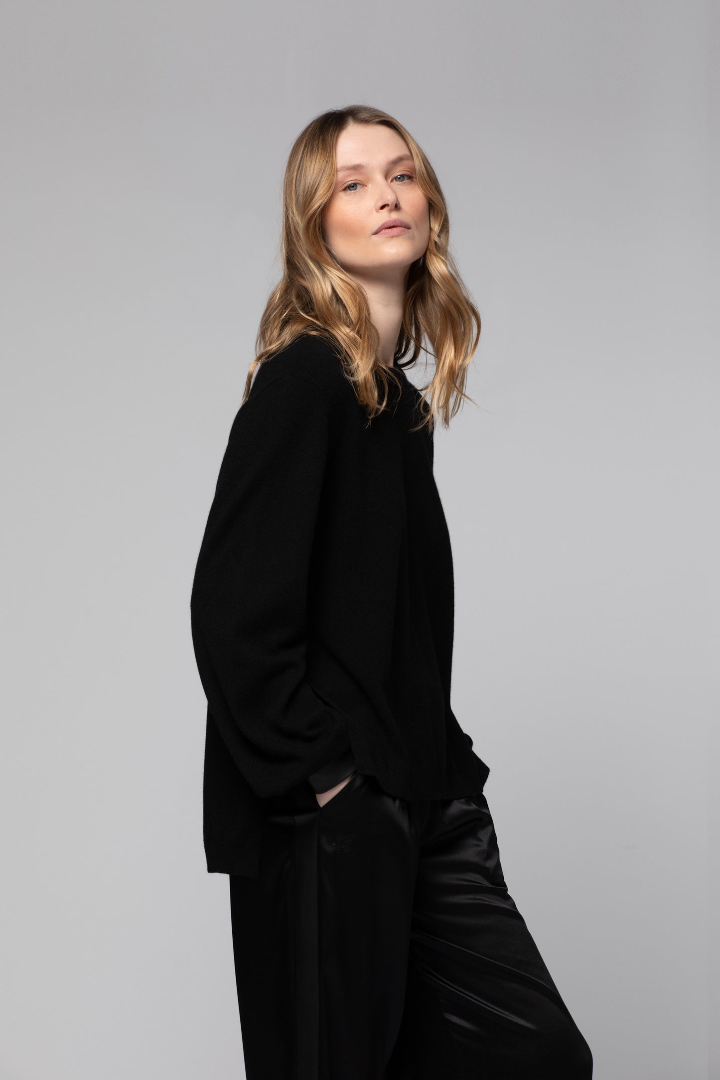 PAMELA sweater