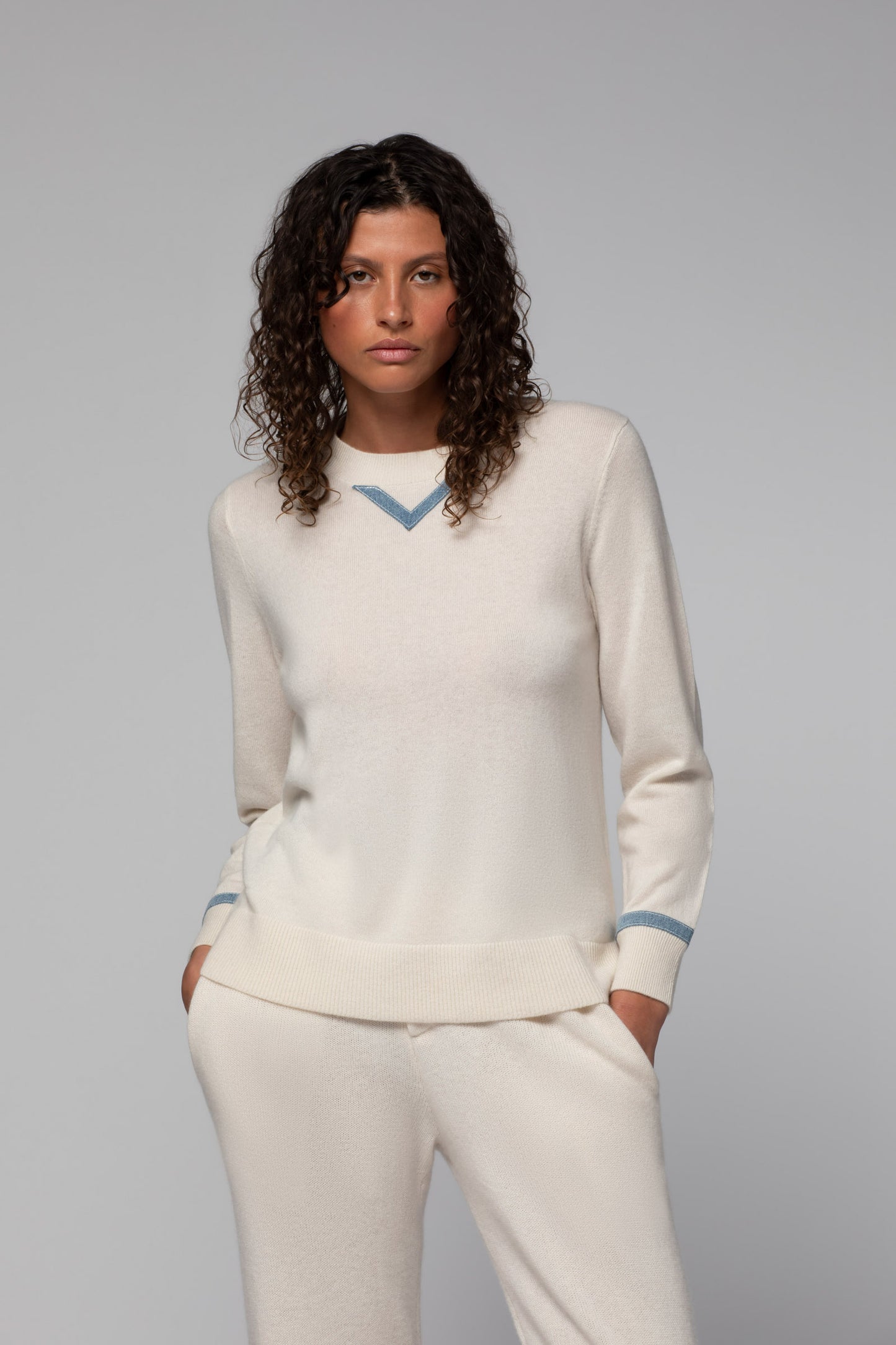 Pull PARIS