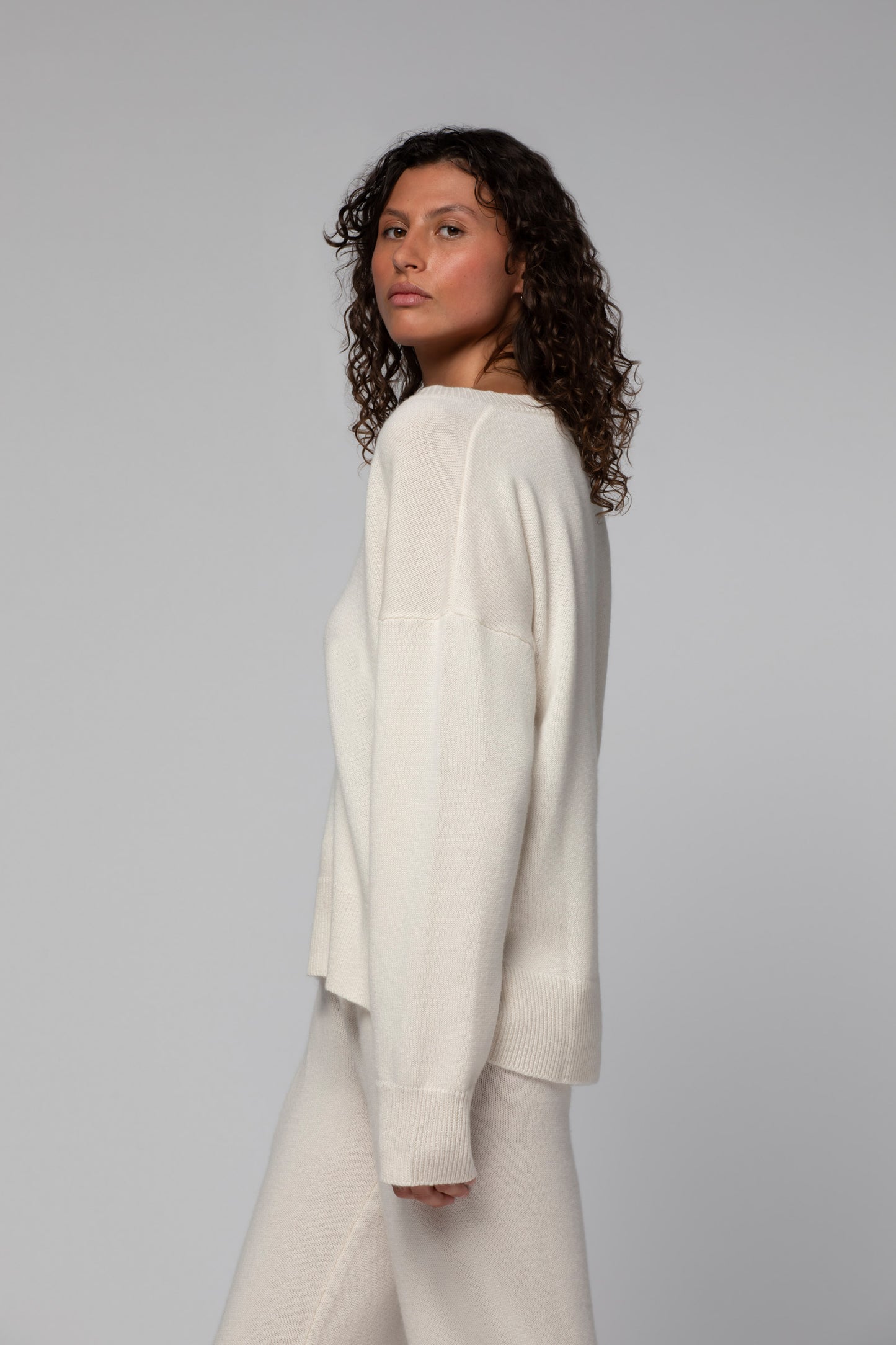 PHOEBE sweater