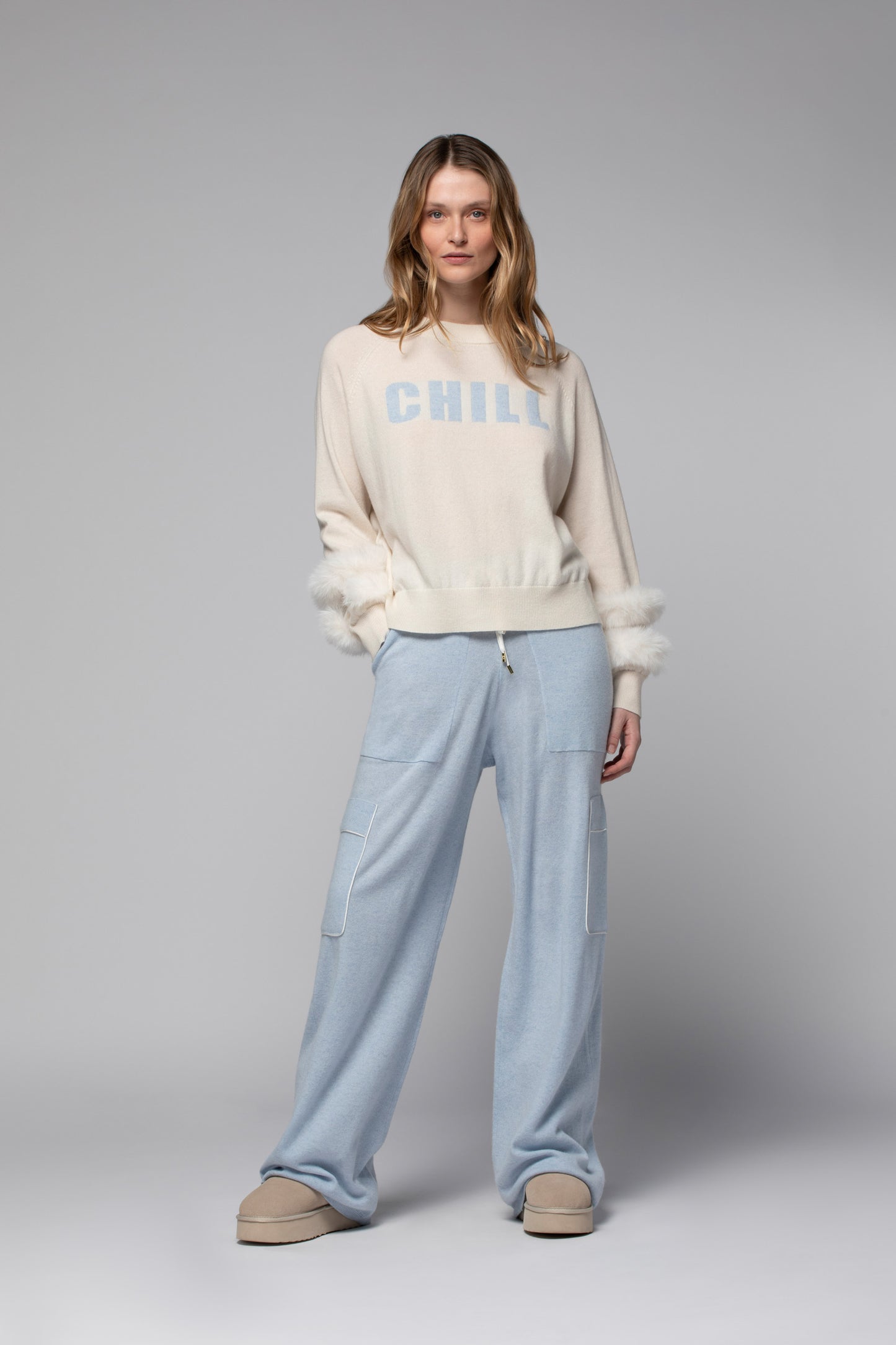 PROMISE sweater