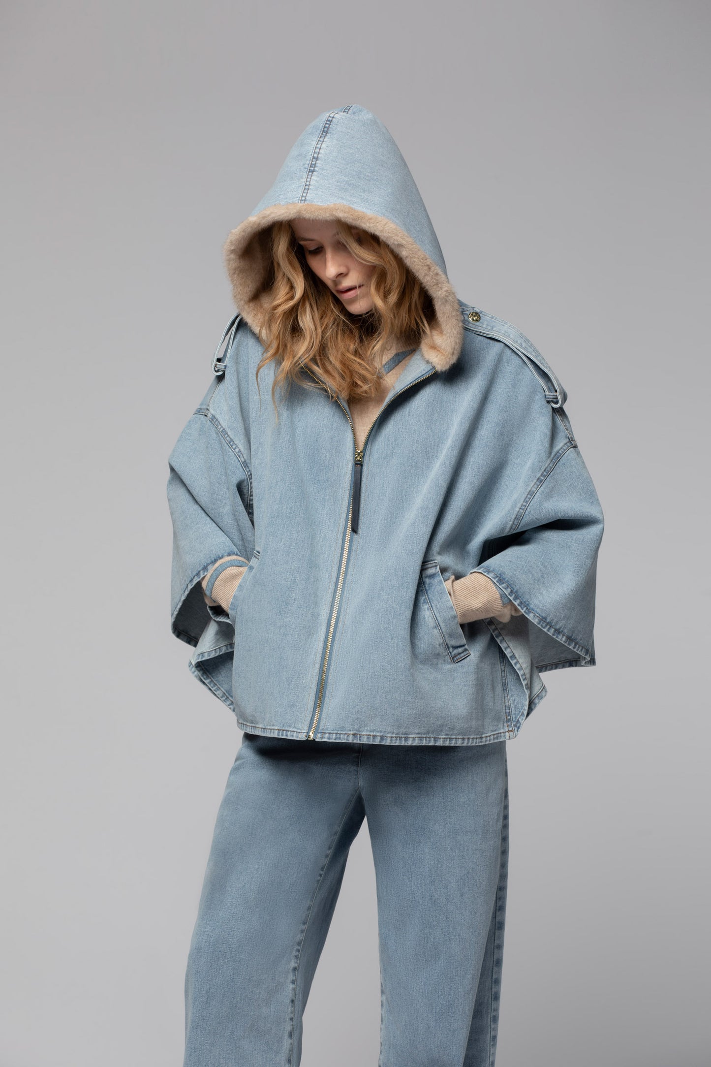 VANDA poncho