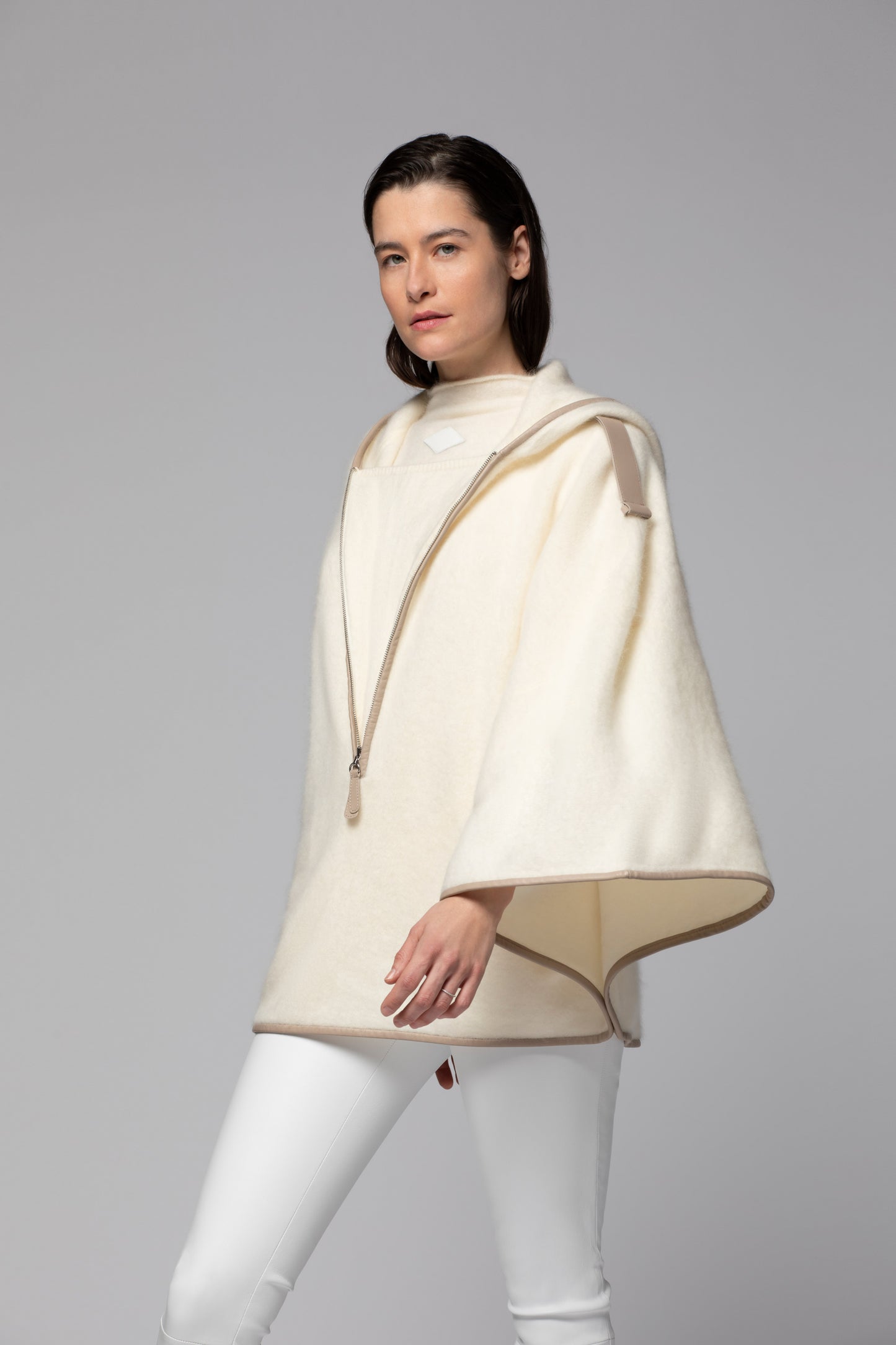 VANDA poncho
