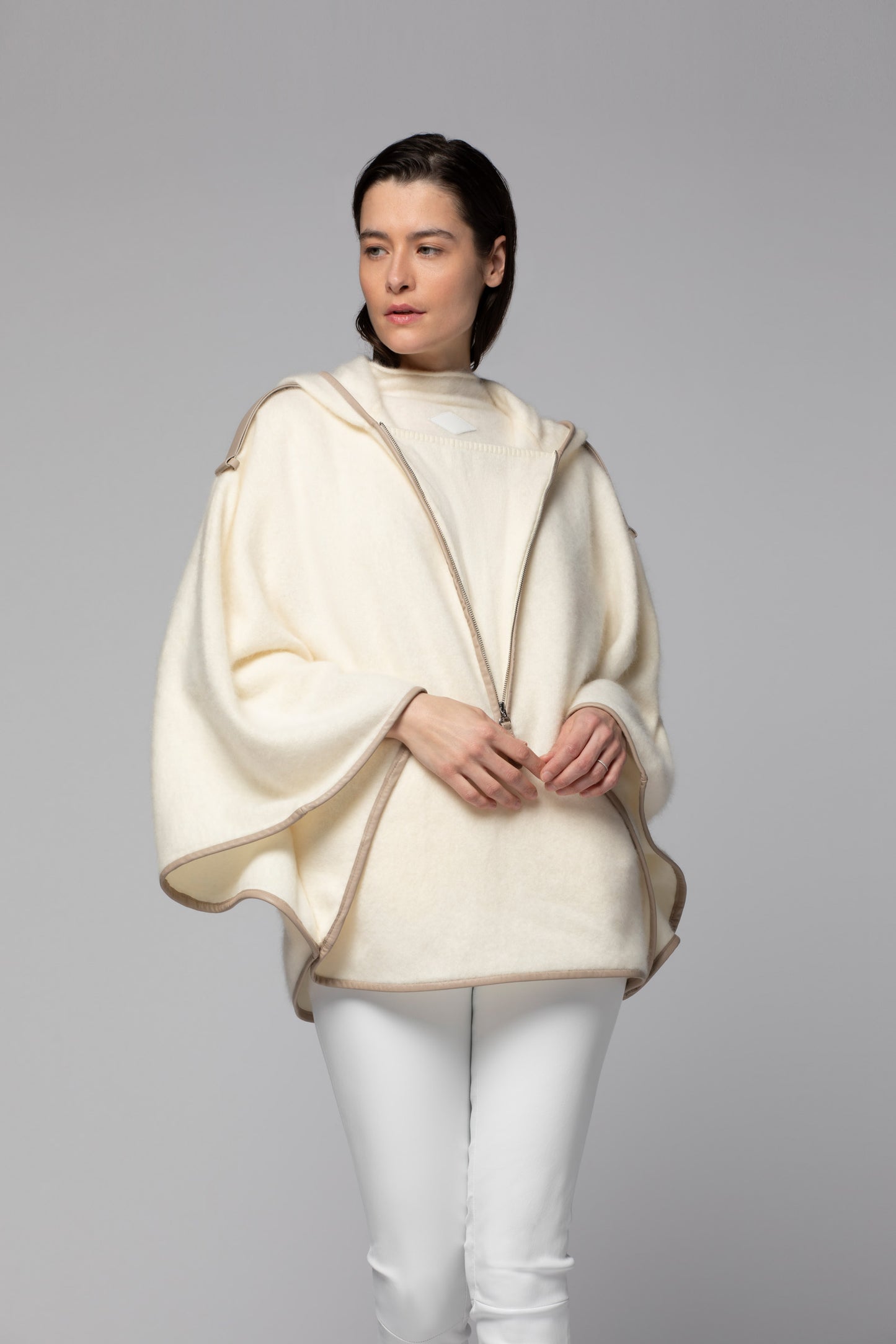 VANDA poncho