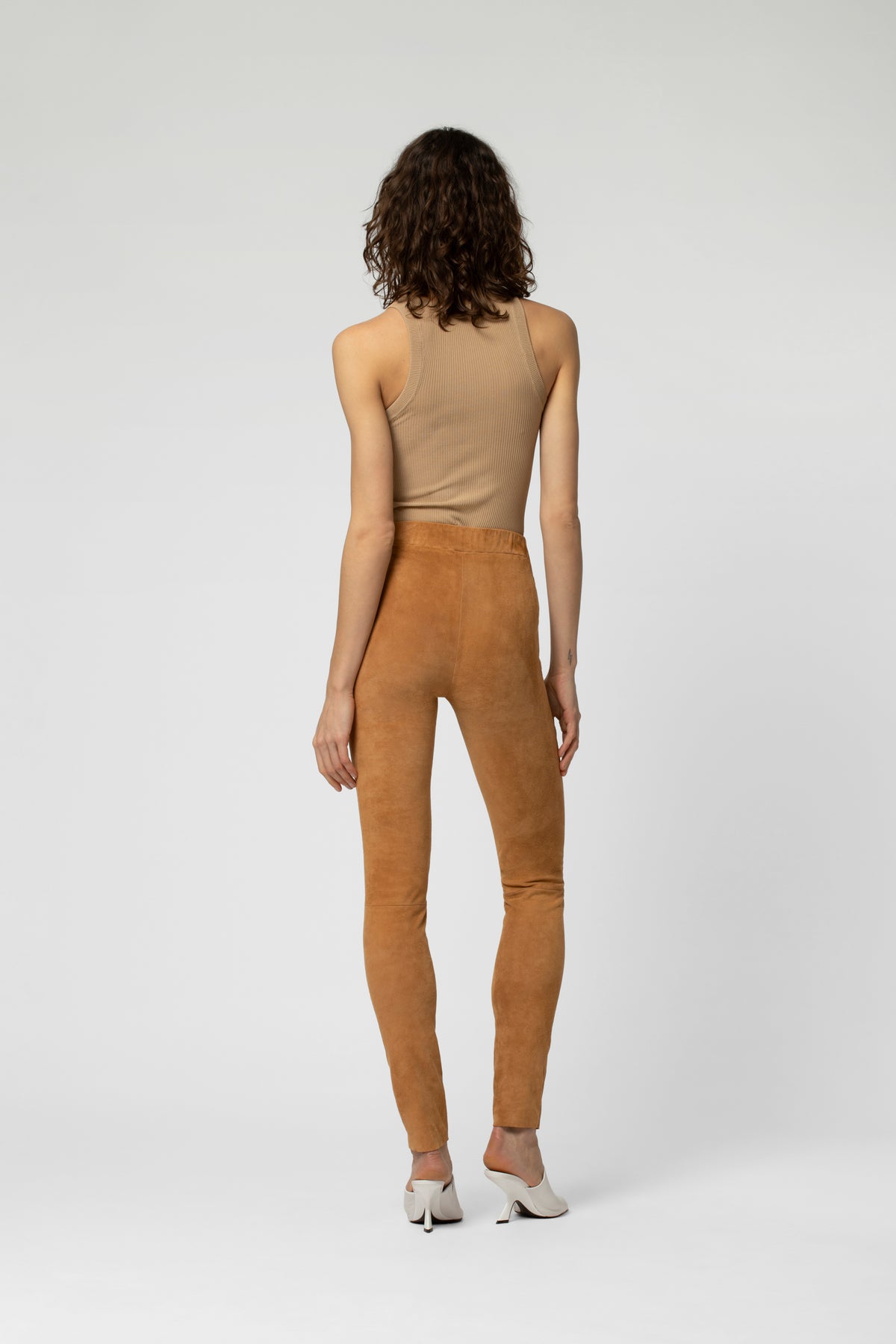 PERLEGGING en daim