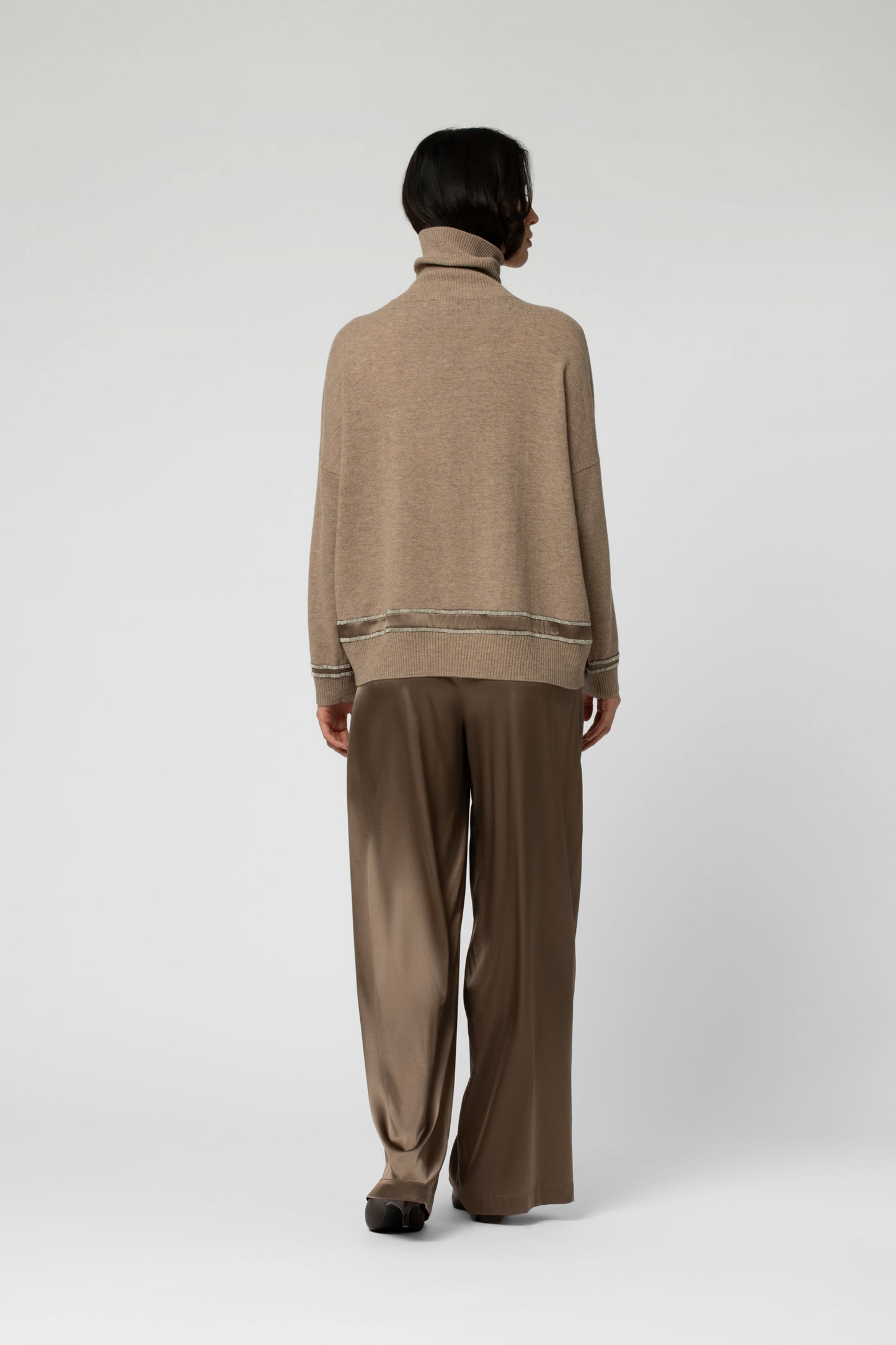PUFFI sweater
