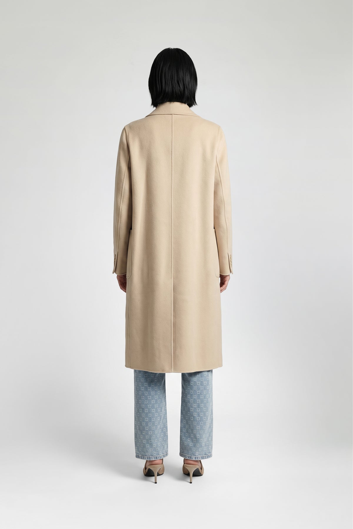 Manteau laine double face et chameau mode femme avec fermeture croisée couleur beige