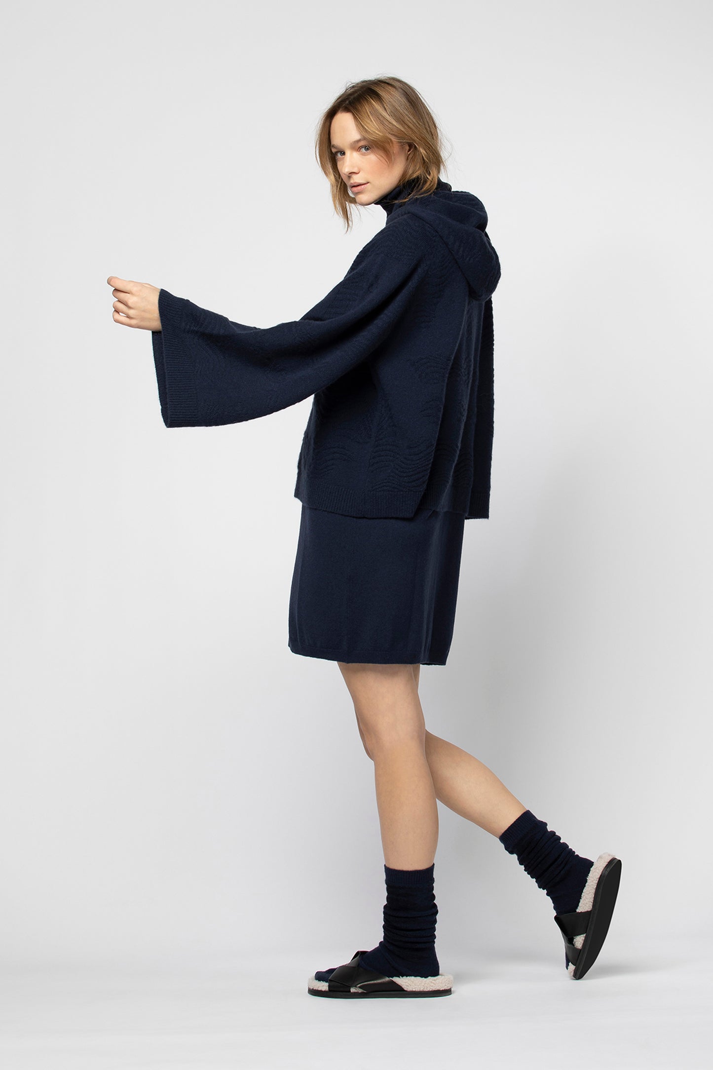 LOUIS cardigan