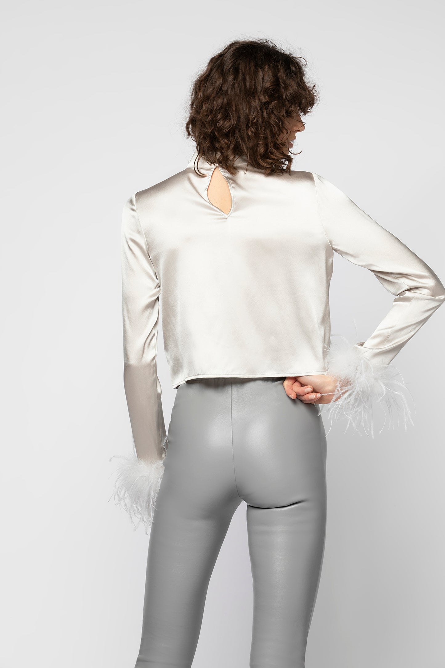 Pantalon PERLEGGING gris en cuir d'agneau coton haut de gamme MAX&MOI
