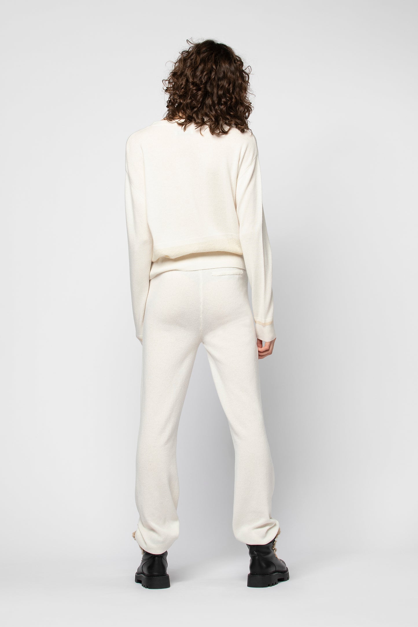 PLUMS sweater