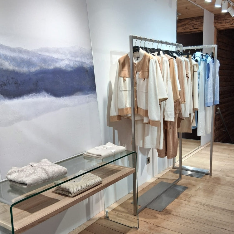 Boutique prêt-à-porter femme luxe MAX&MOI à Megève