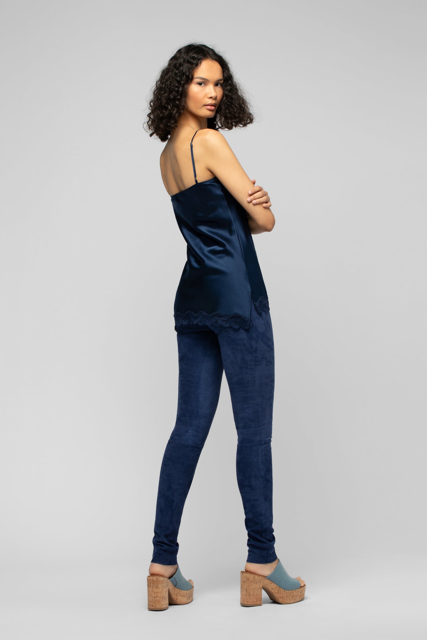 Perlegging En Daim bleu marine en daim mode femme luxe