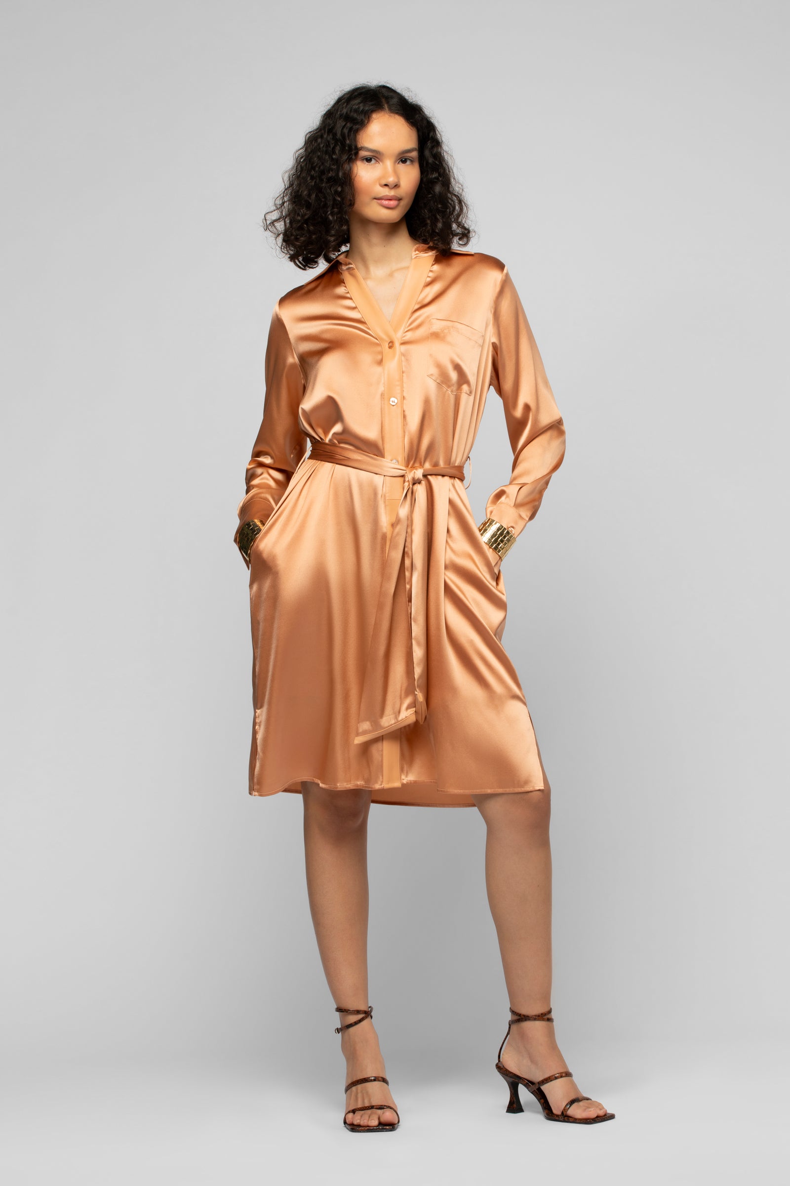 Robe Raesa camel en soie et cuir mode femme luxe