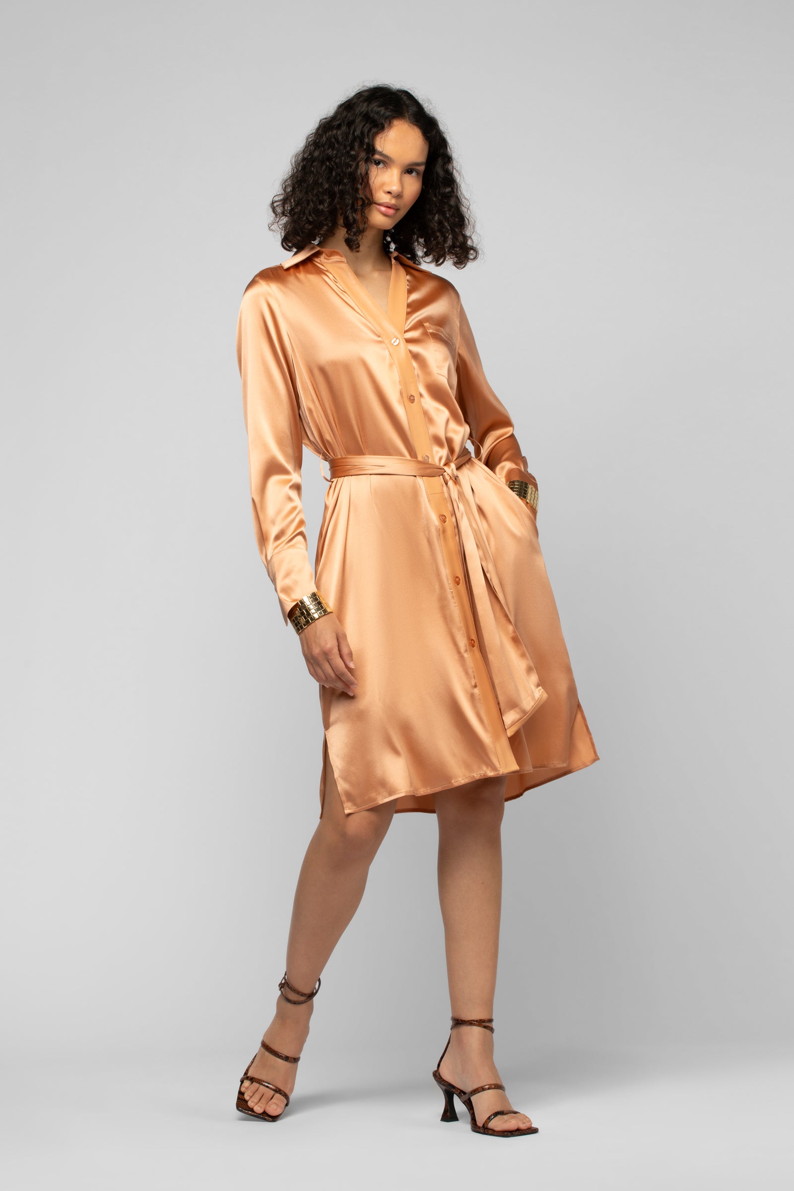 Robe Raesa camel en soie et cuir mode femme luxe