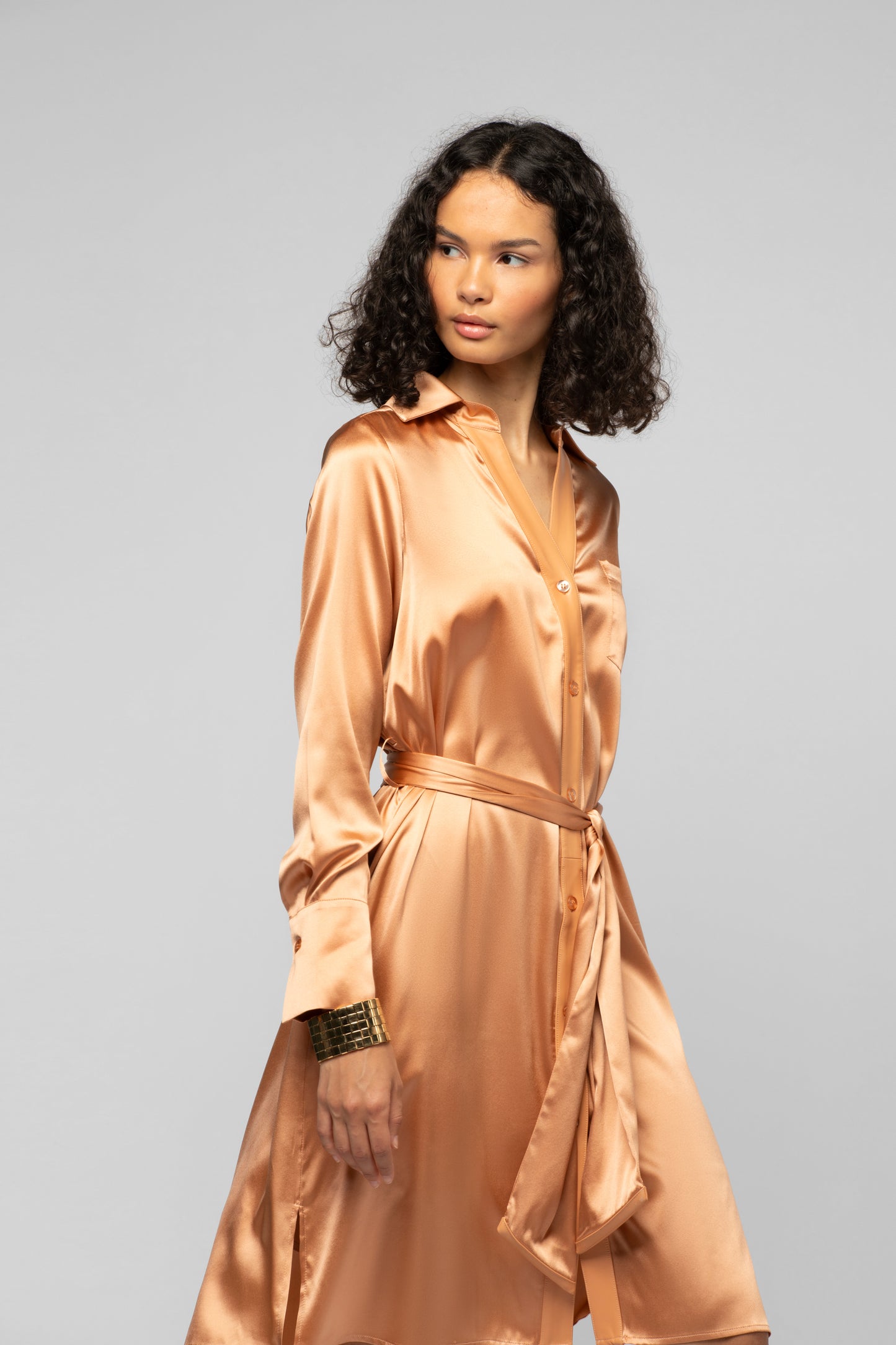 Robe Raesa camel en soie et cuir mode femme luxe