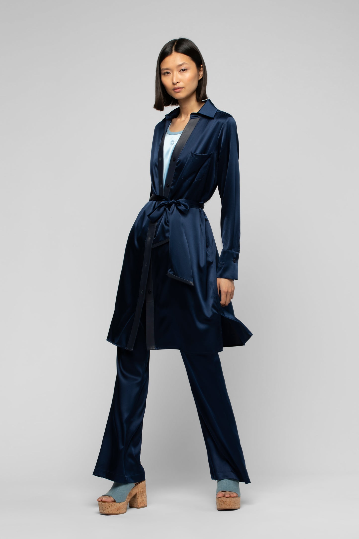 Robe Raesa bleu marine en soie et cuir mode femme luxe