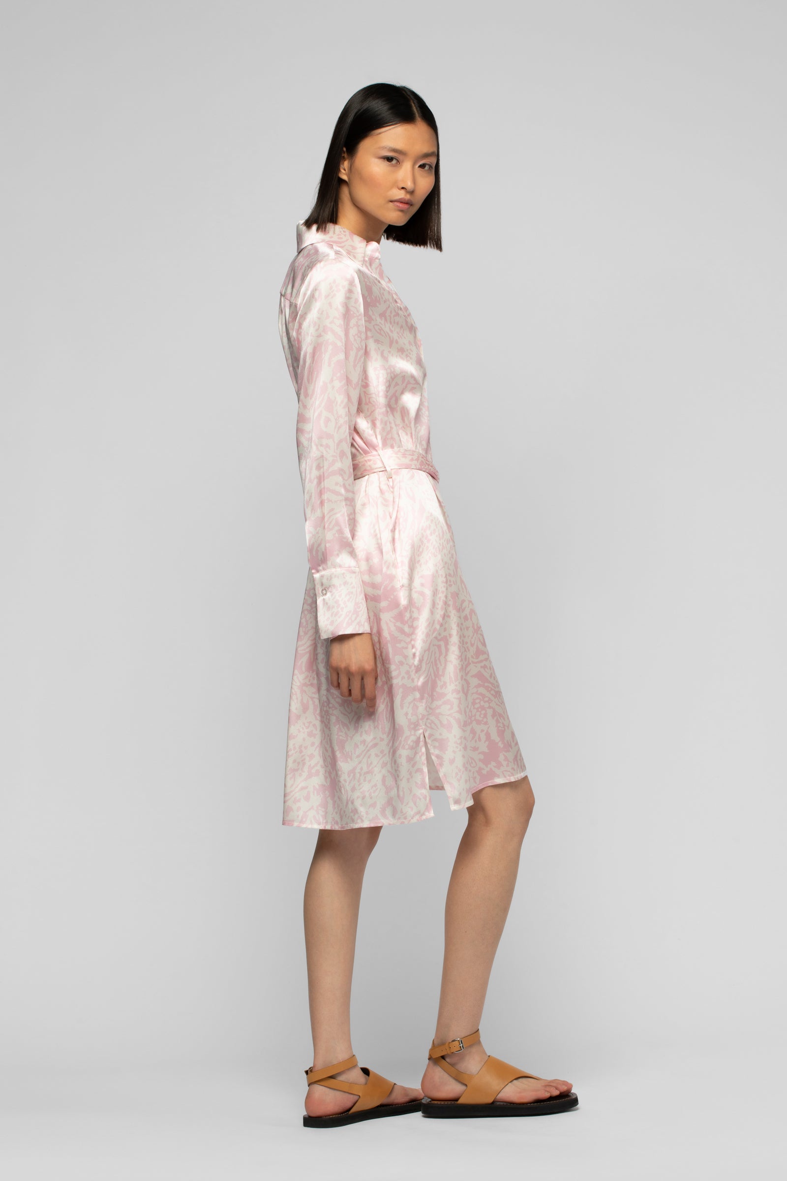 Robe Raesa léopard rose en soie mode femme luxe