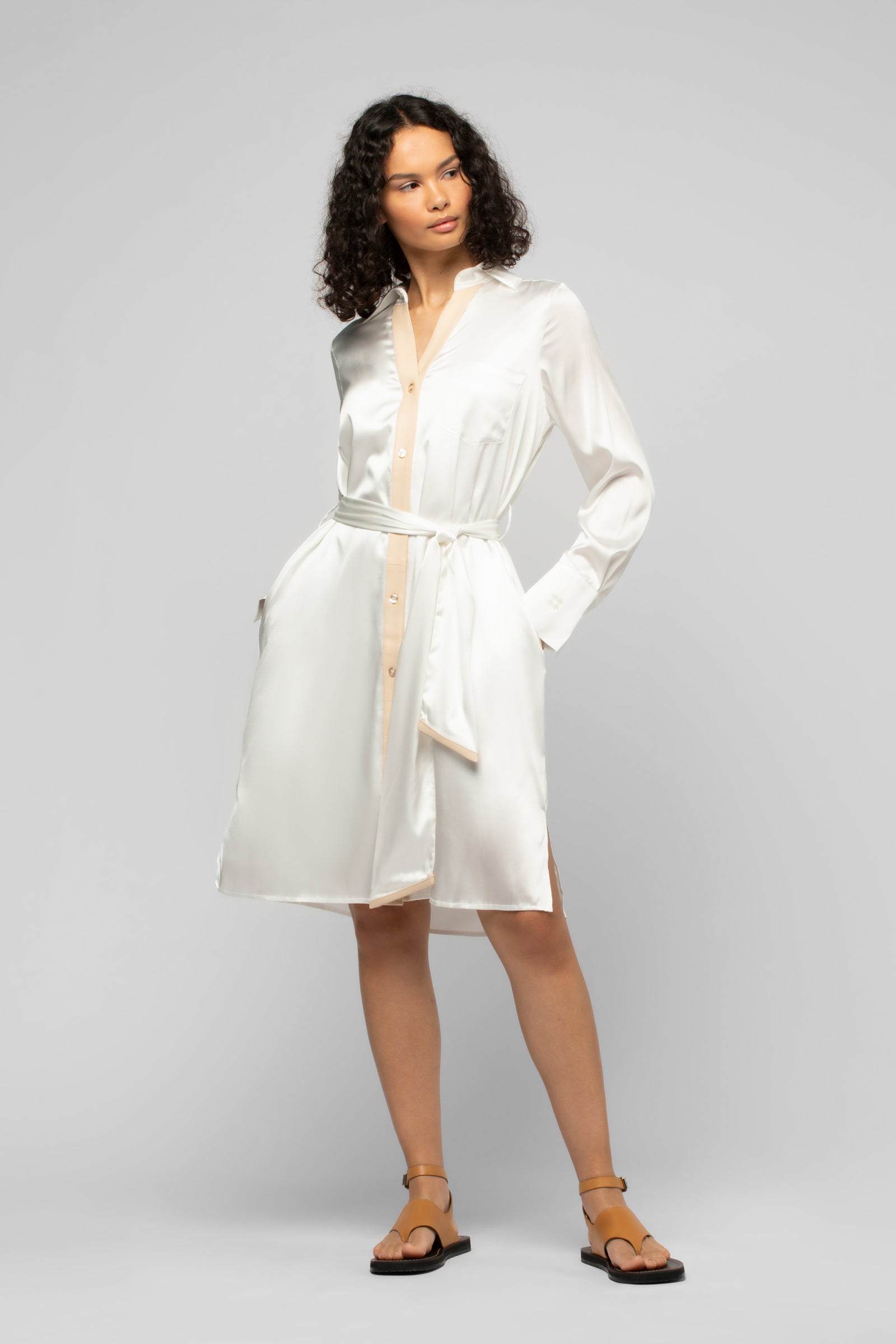 Robe Raesa blanc en soie et cuir mode femme luxe