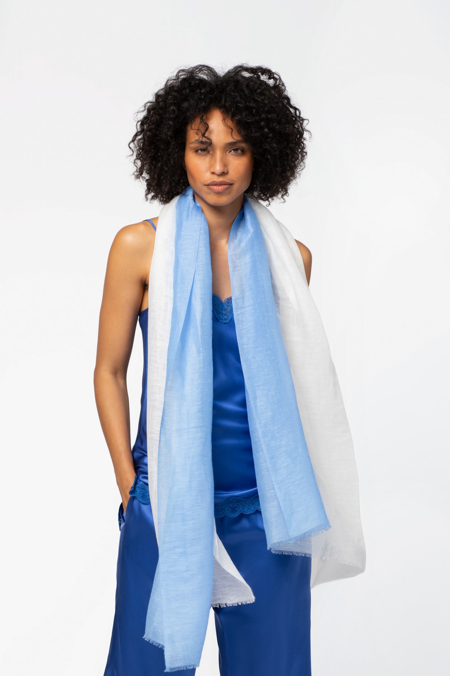 Accessoire femme luxe foulard coton bleu MAX&MOI