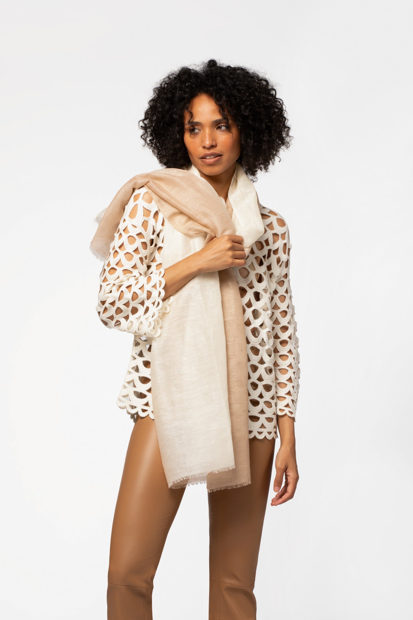 Foulard lin femme mode luxe MAX&MOI coloris taupe