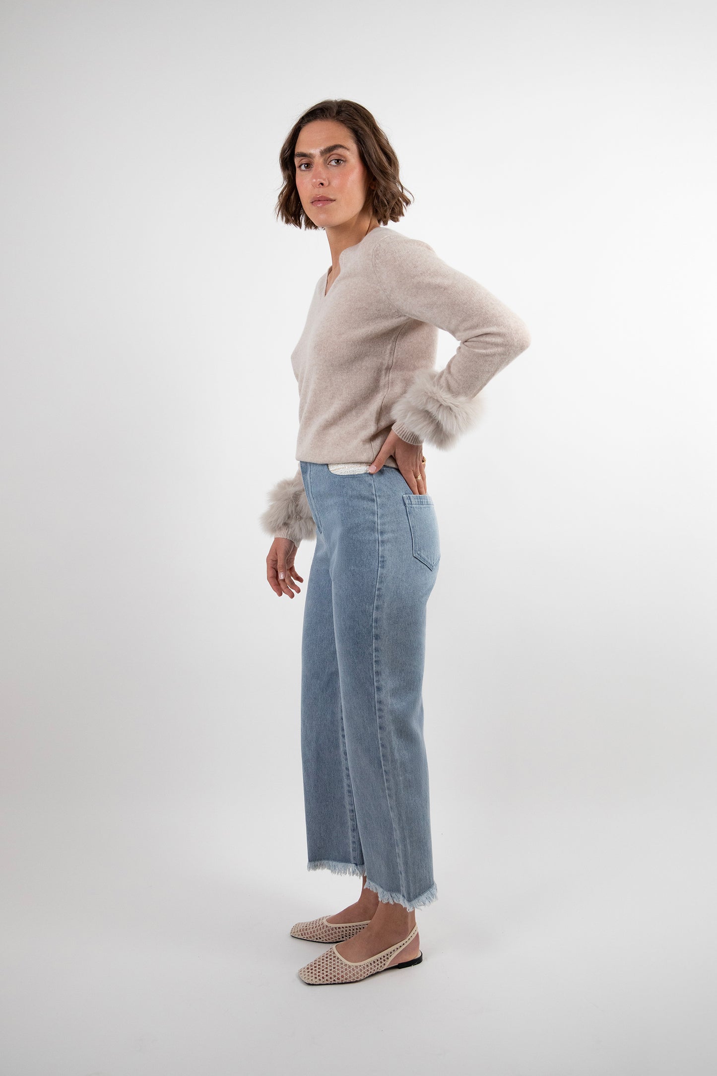 STELLA sweater
