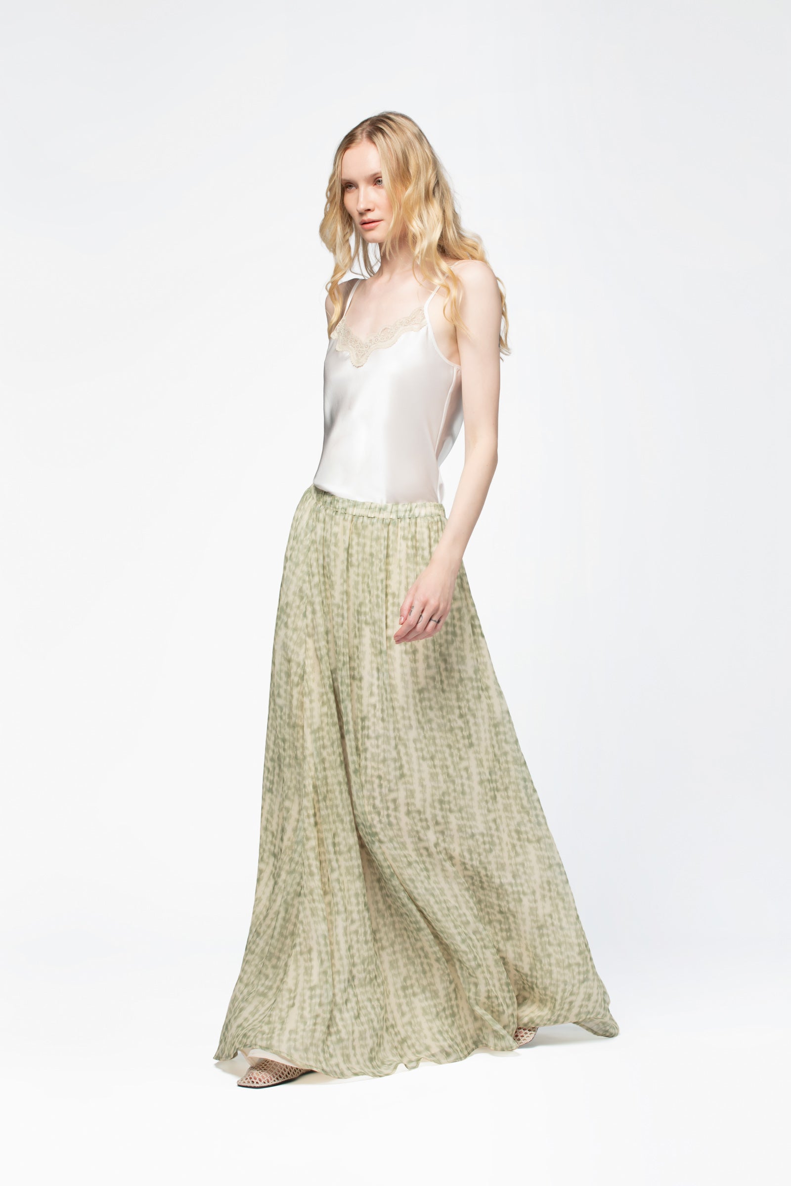 Jupe femme fluide et coupe longue MAX&MOI en viscose et imprimé jungle