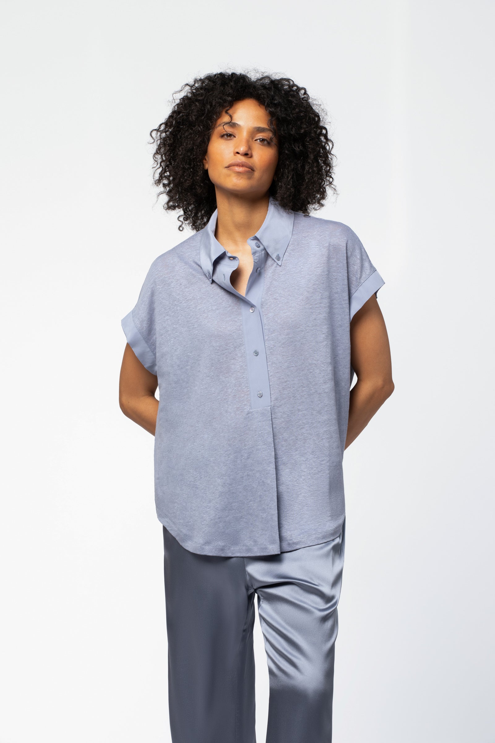 Chemisier en jersey de lin femme luxe bleu léger et respirant MAX&MOI