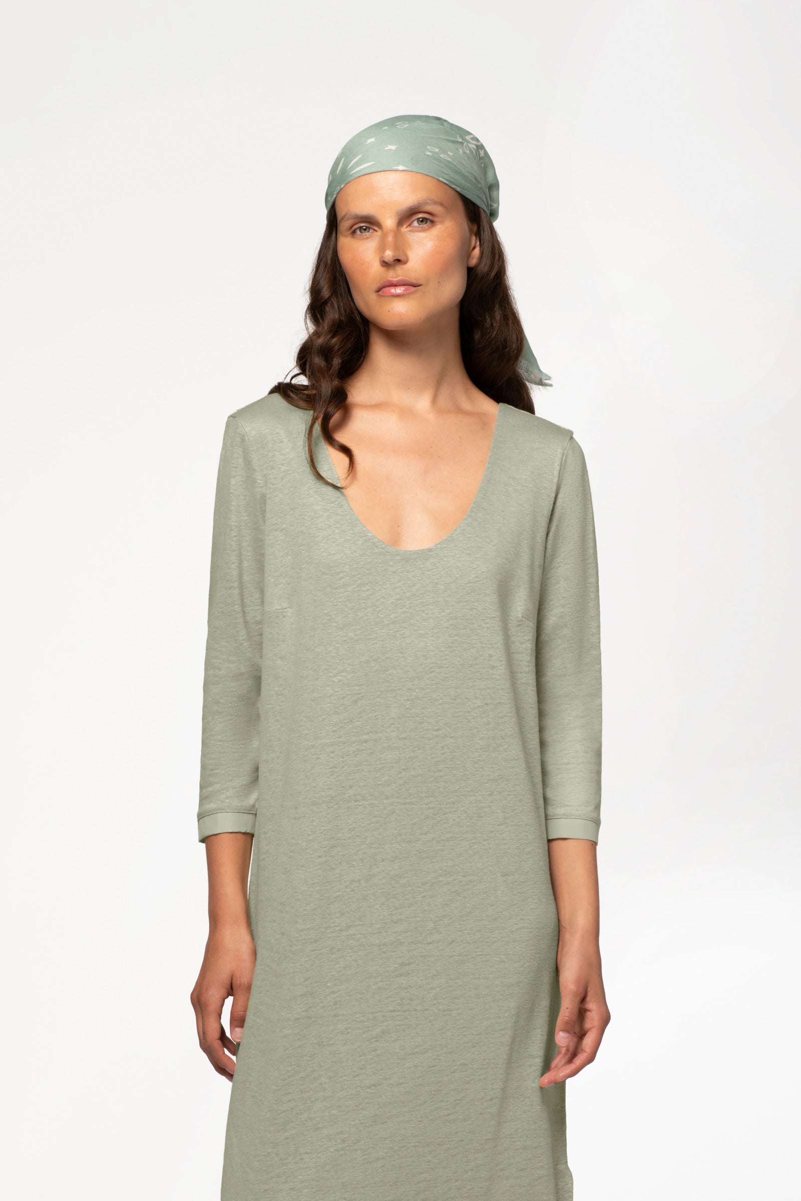 Robe en jersey de lin luxe kaki MAX&MOI coupe légère et respirante