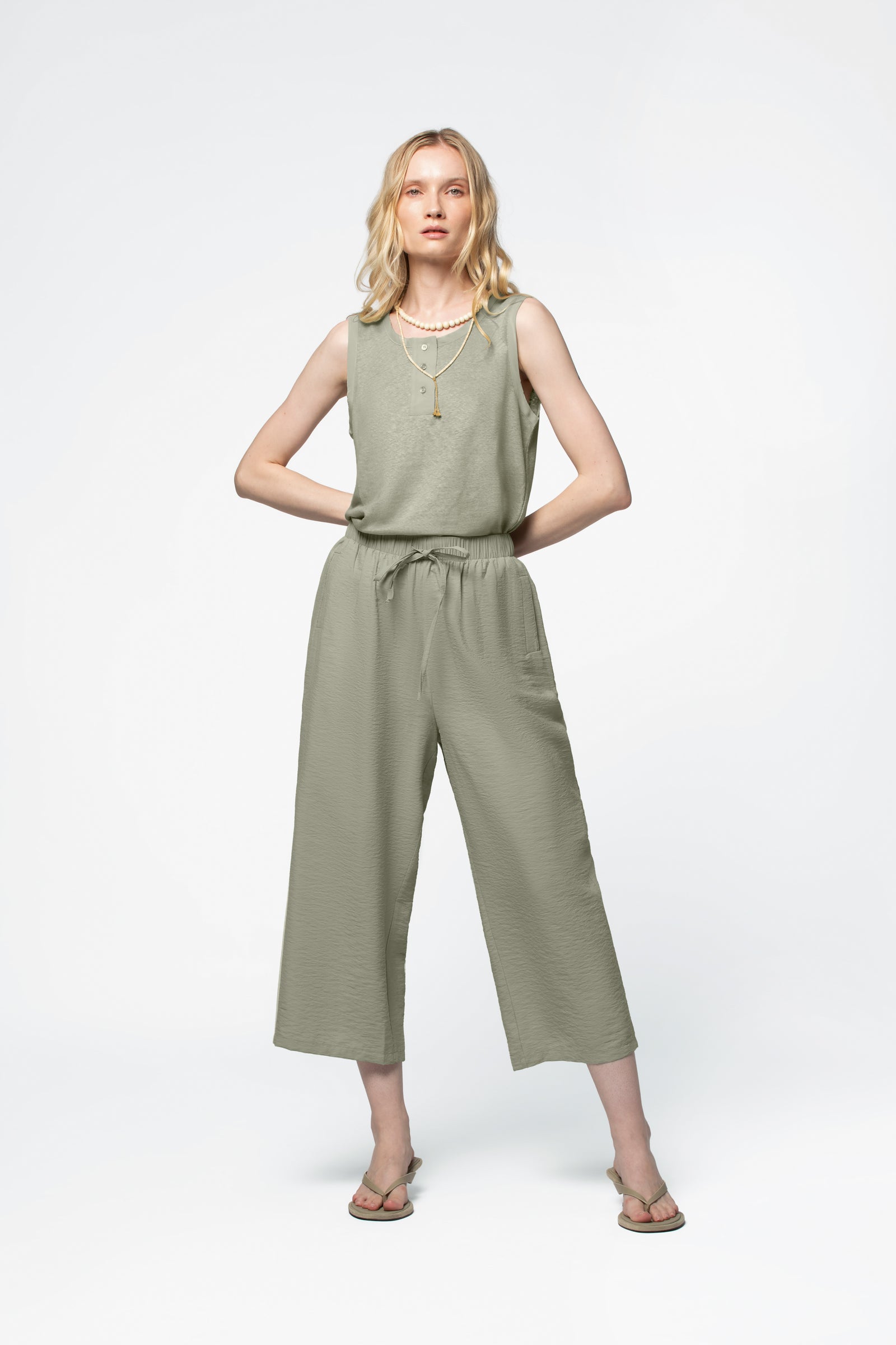 Top lin léger MAX&MOI mode femme luxe kaki