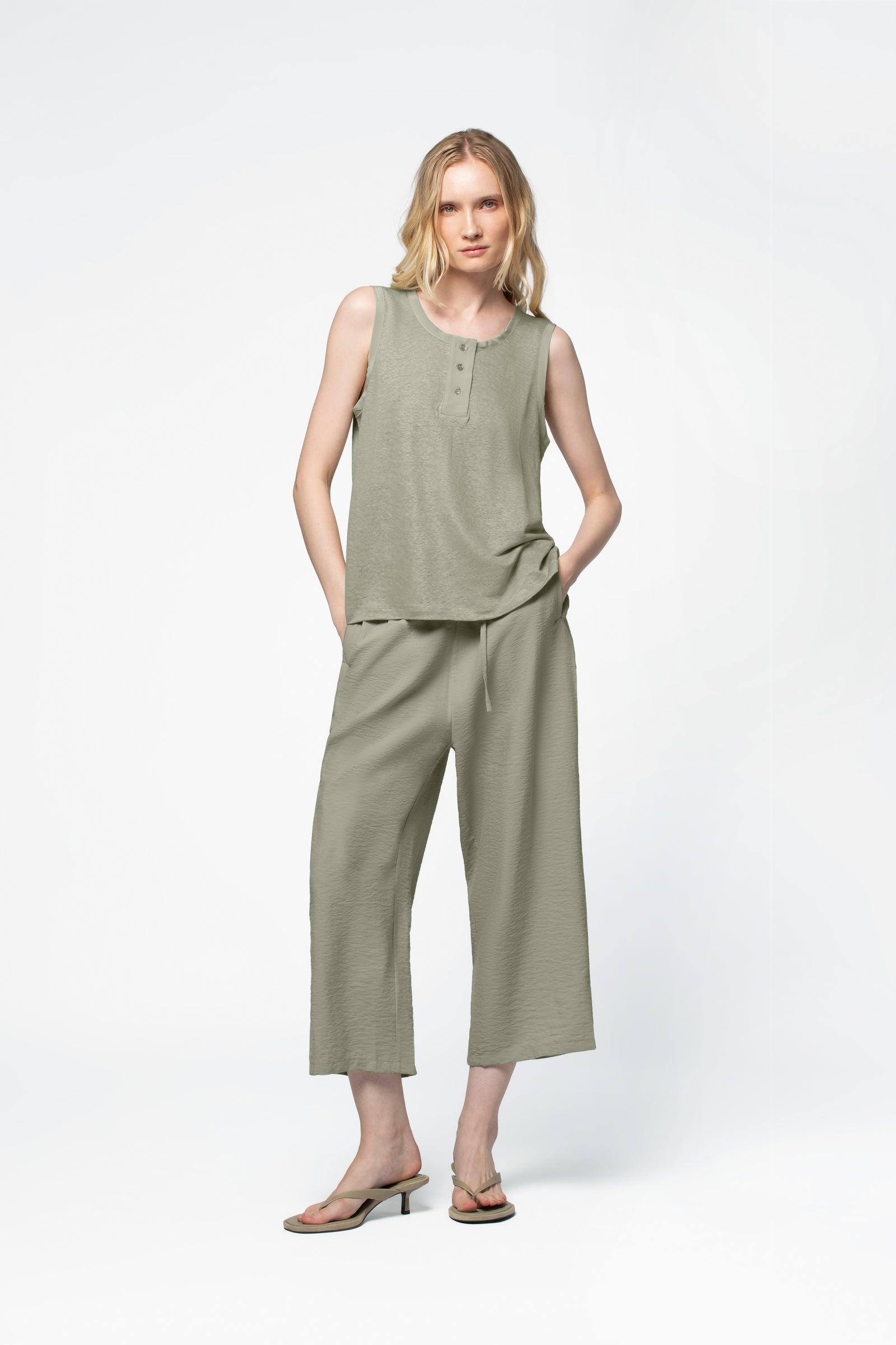 Débardeur jersey de lin style élégant MAX&MOI mode femme luxe contemporain kaki