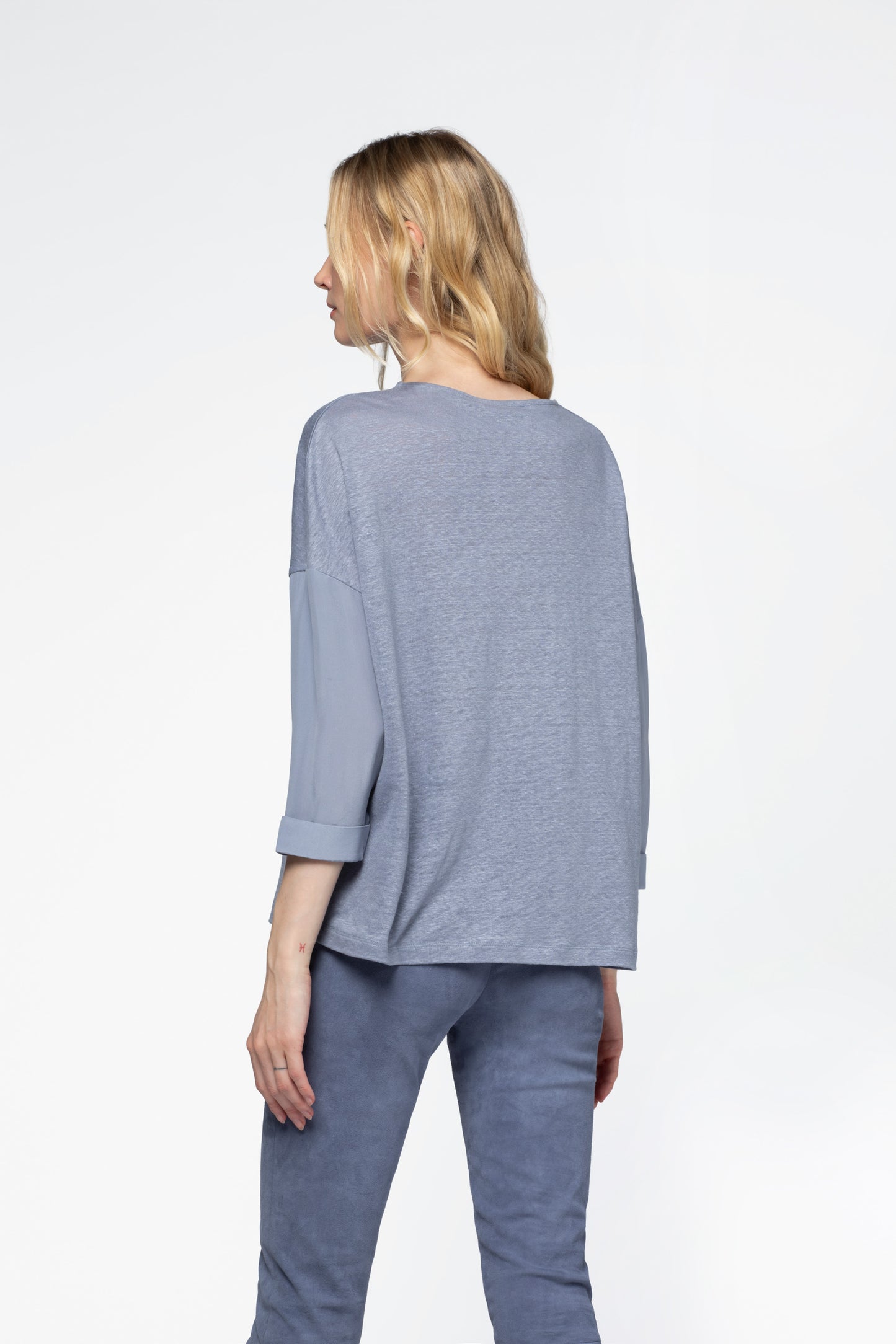 T-shirt lin respirant luxe femme MAX&MOI silhouette contemporaine bleu