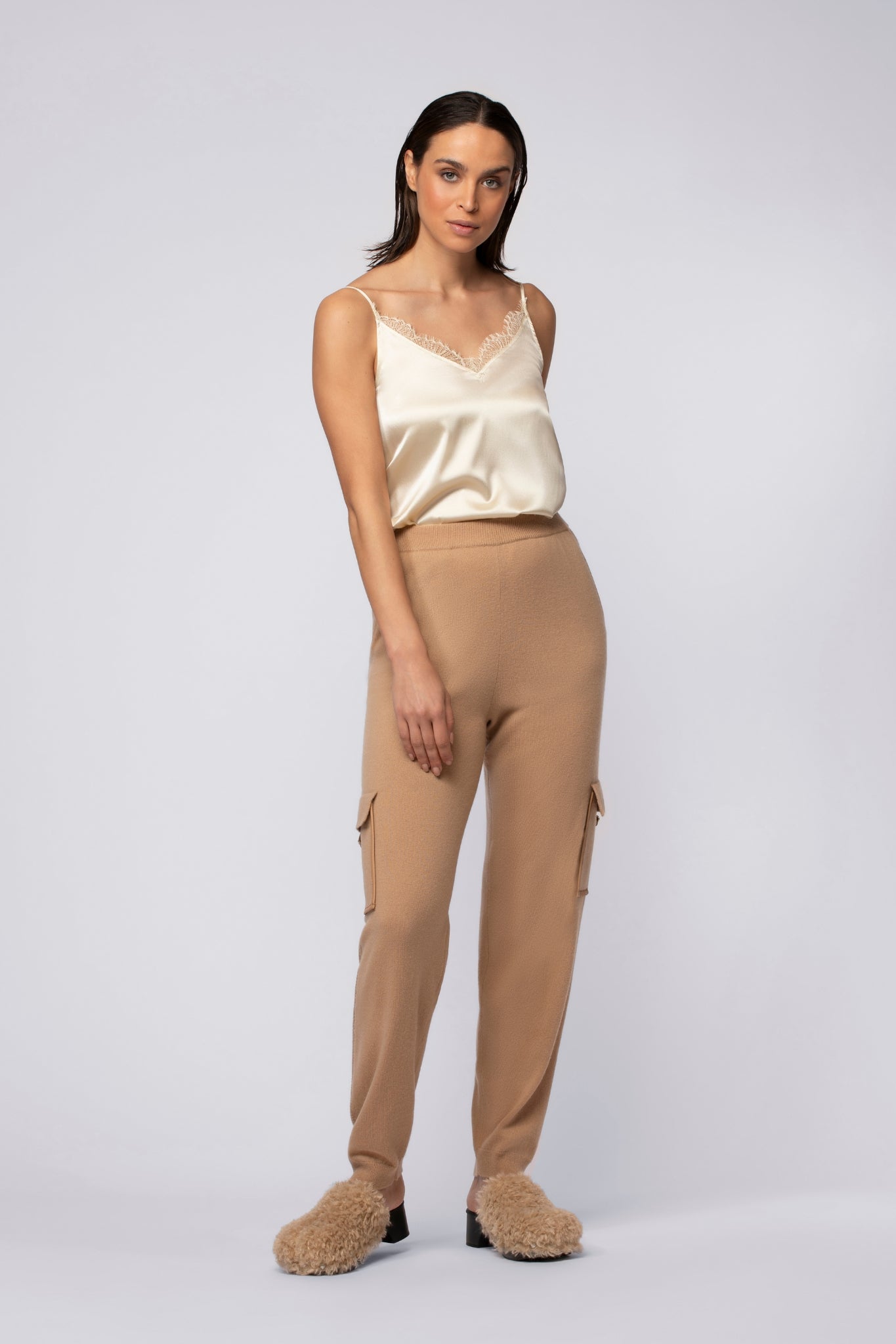 Pantalon BERNA camel en laine cachemire haut de gamme MAX&MOI