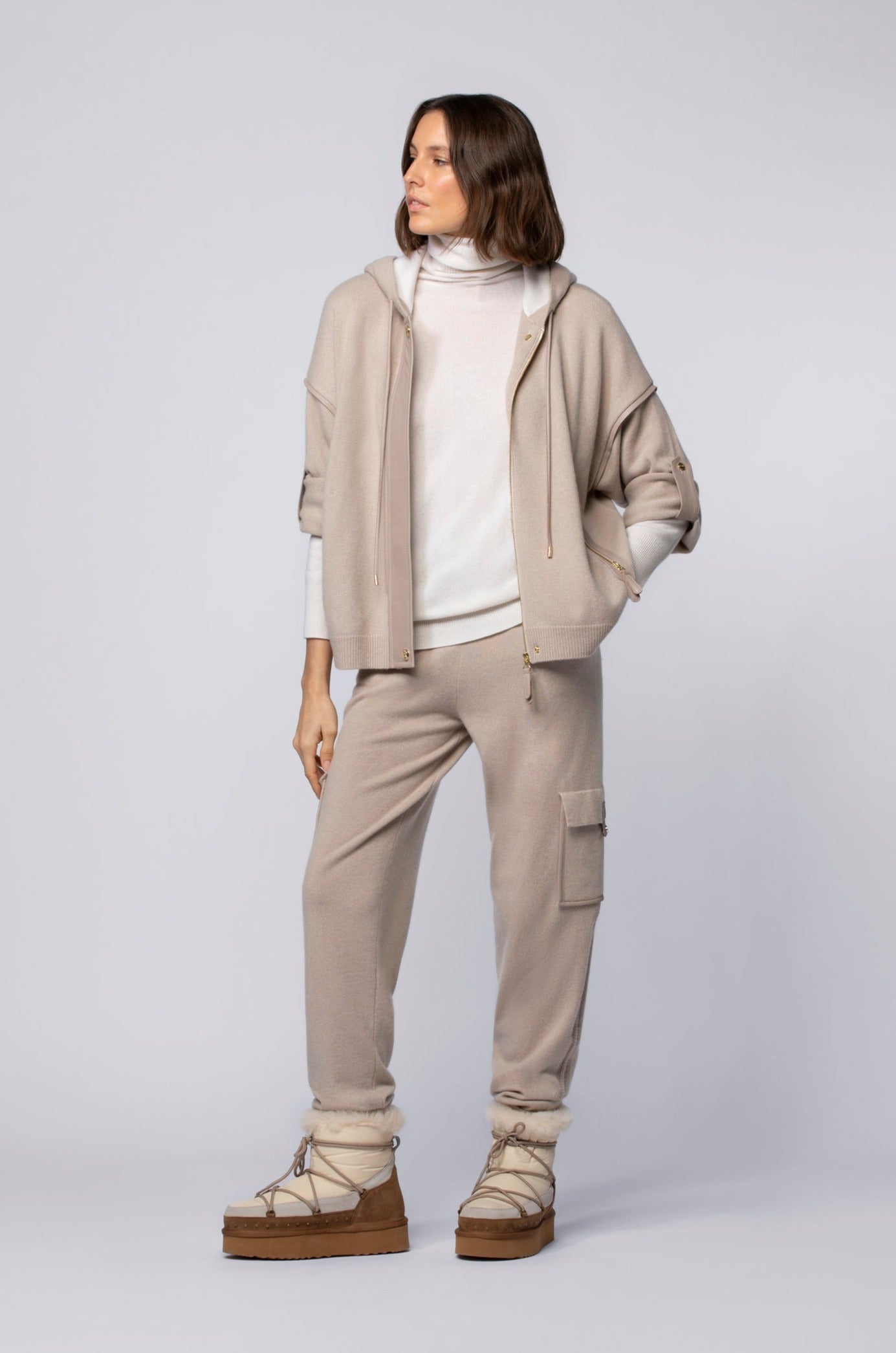 Pantalon BERNA taupe en laine cachemire haut de gamme MAX&MOI