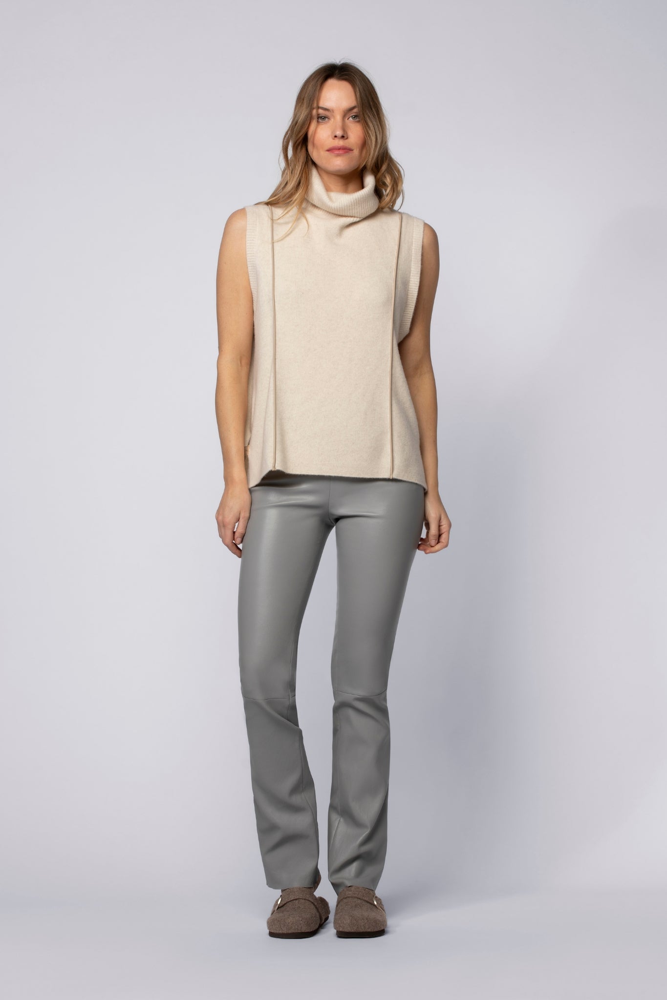 Pantalon BEYINA gris en cuir d'agneau haut de gamme MAX&MOI