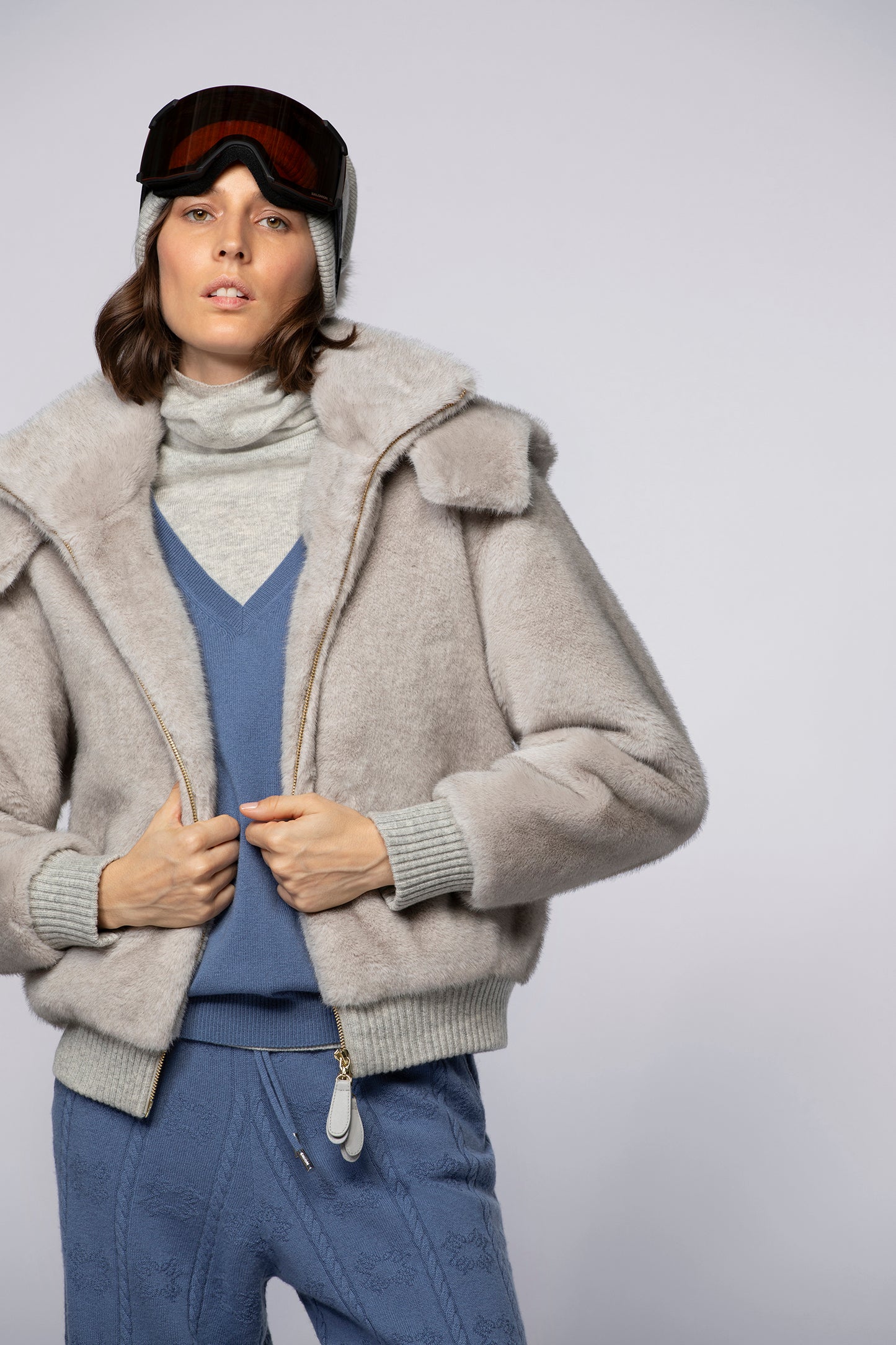 Gilet GALA gris en fausse fourrure haut de gamme MAX&MOI