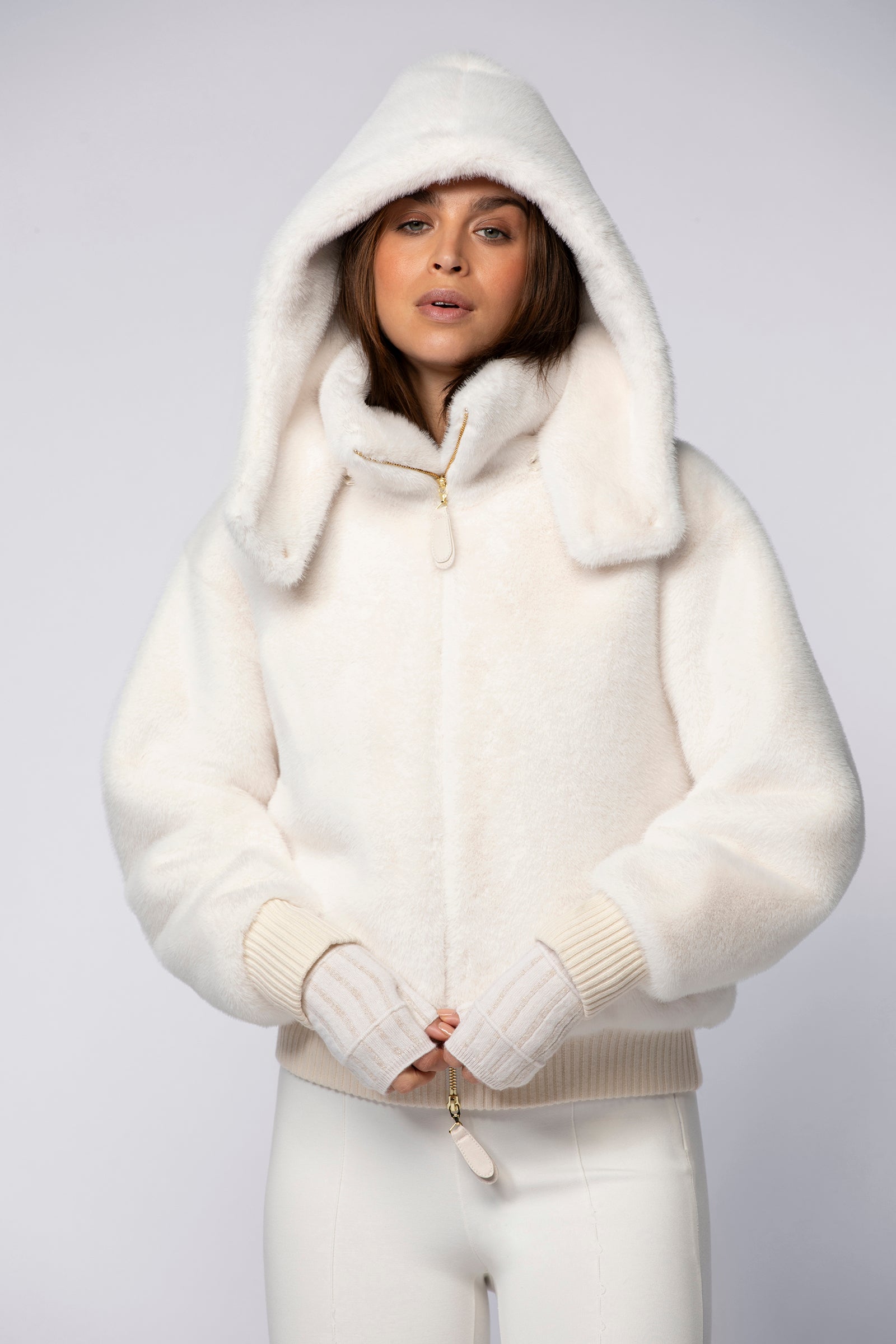 Gilet GALA blanc en fausse fourrure haut de gamme MAX&MOI