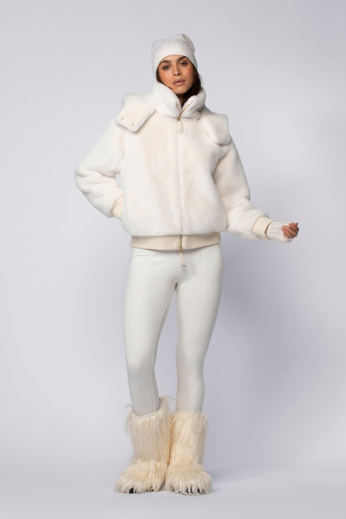 Gilet GALA blanc en fausse fourrure haut de gamme MAX&MOI