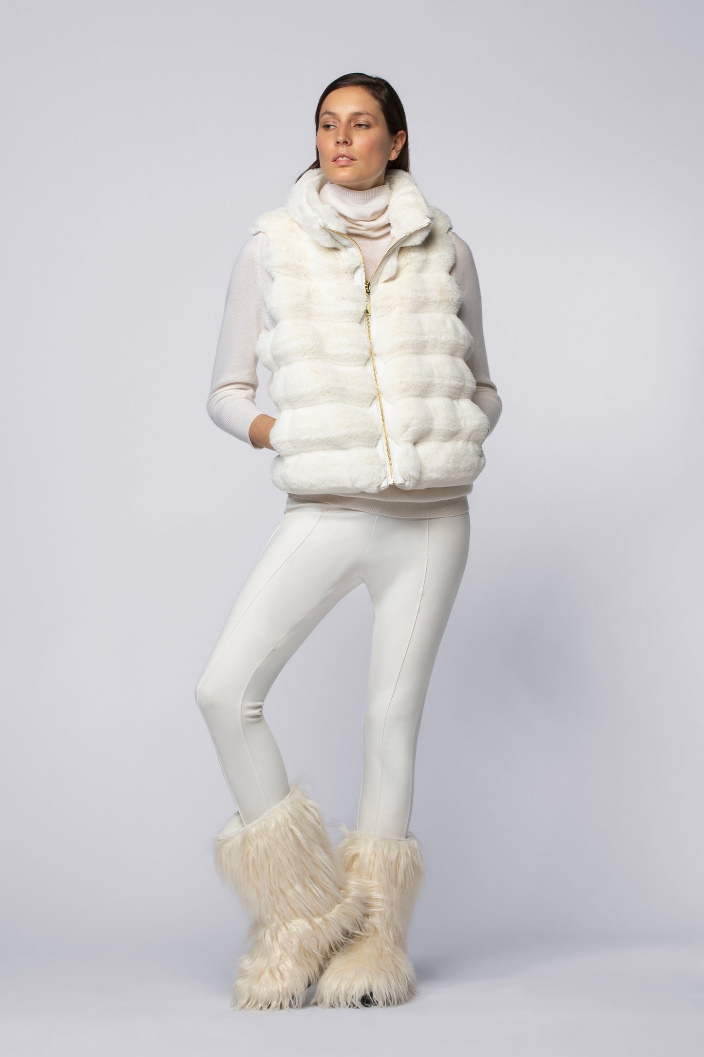 Veste GAMBY blanc en fausse fourrure haut de gamme MAX&MOI