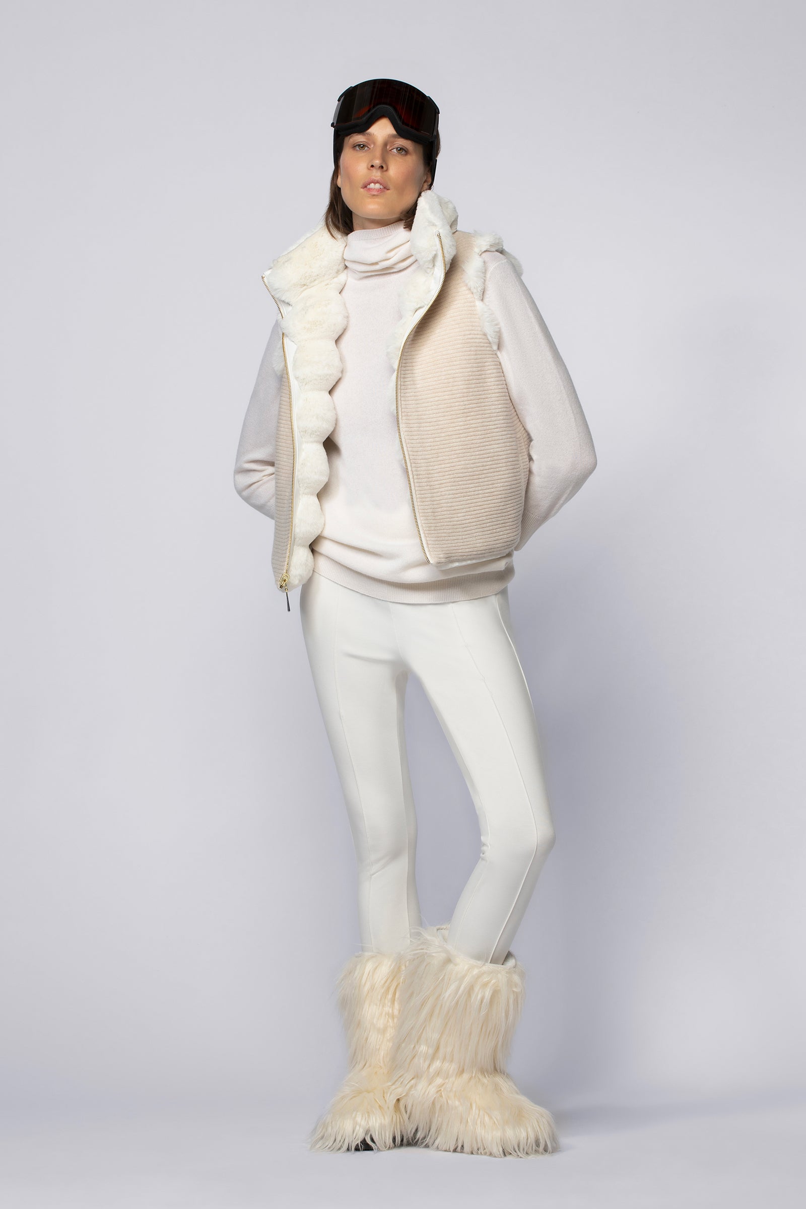 Veste GAMBY blanc en fausse fourrure haut de gamme MAX&MOI