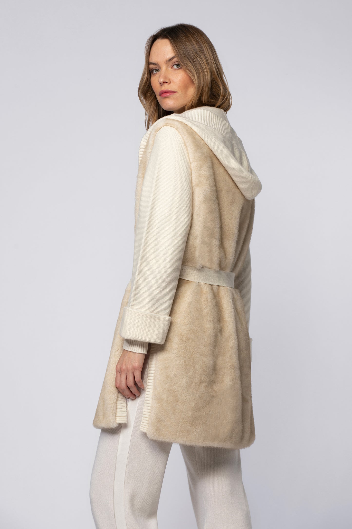 Gilet GOLIA blanc en laine cachemire haut de gamme MAX&MOI